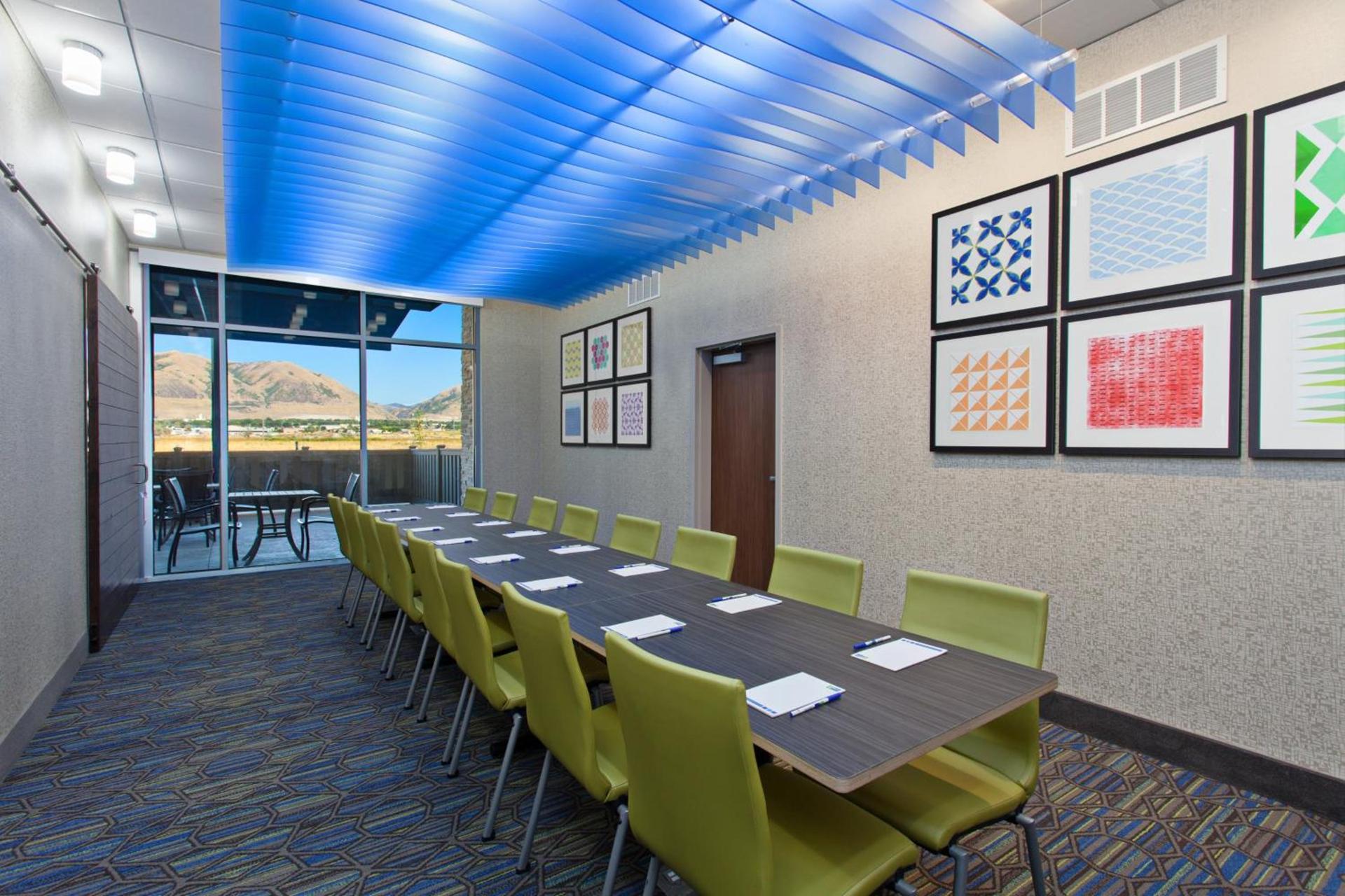 Holiday Inn Express & Suites - Brigham City - North Utah by IHG photo 45
