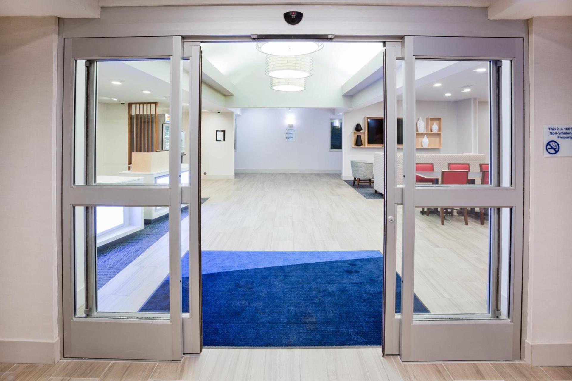 Holiday Inn Express & Suites - Dickinson by IHG photo 48