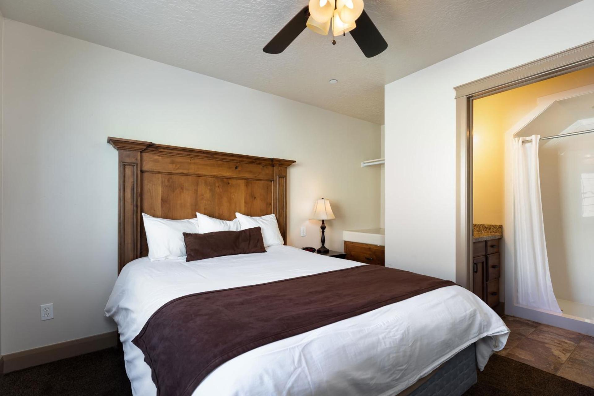 Duchesne Suites photo 11