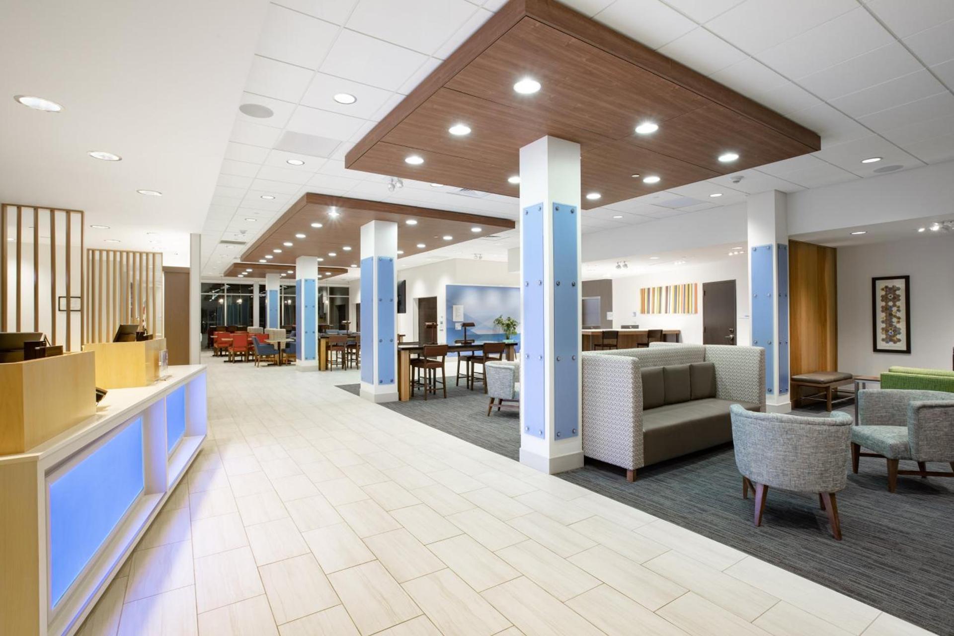Holiday Inn Express & Suites - Ely by IHG photo 14