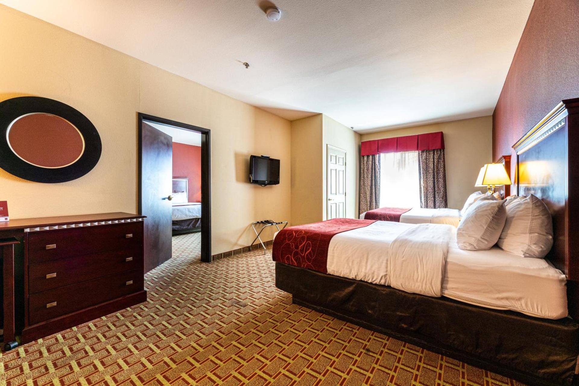 Comfort Suites Lake Worth photo 28