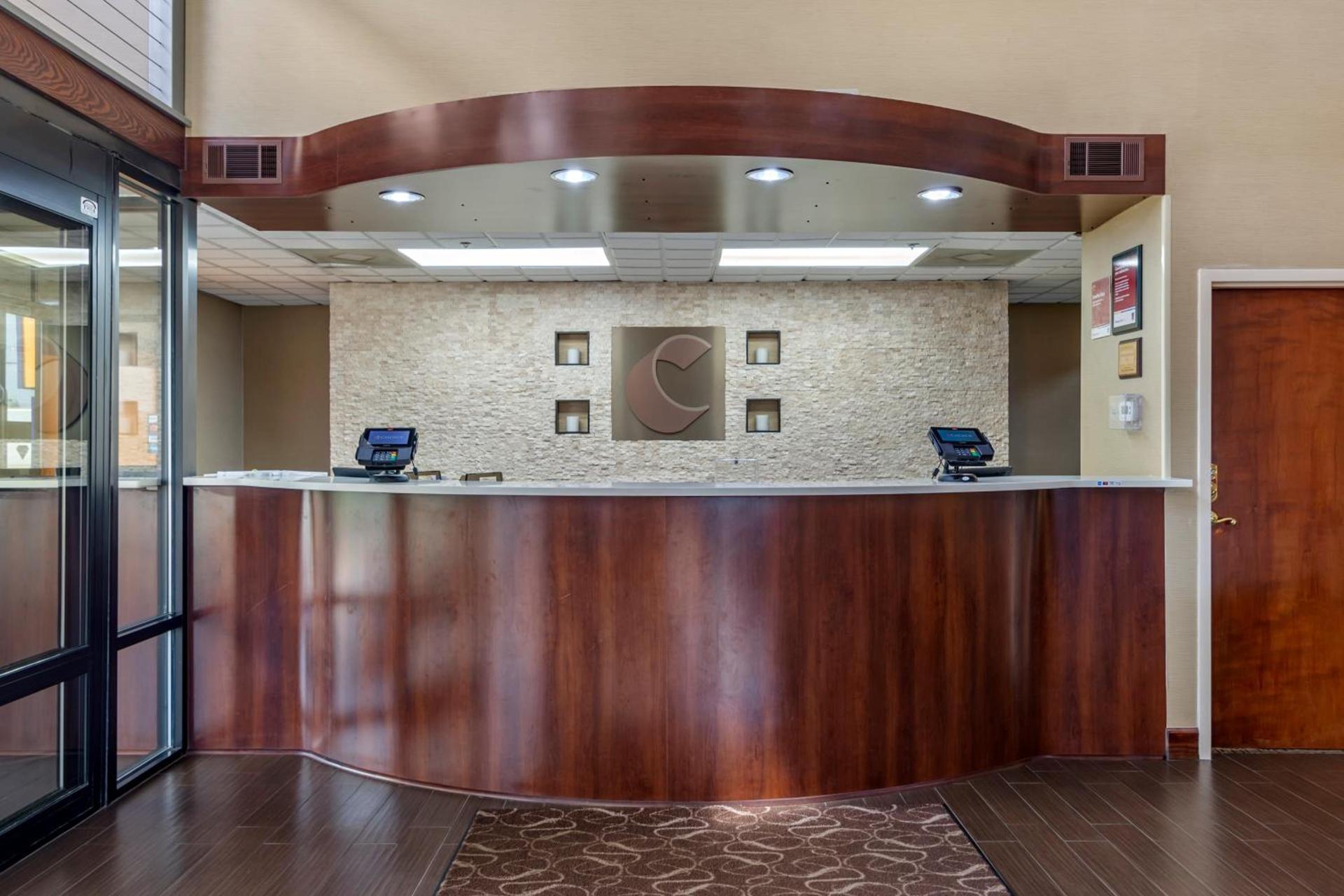 Comfort Suites near Robins Air Force Base photo 48