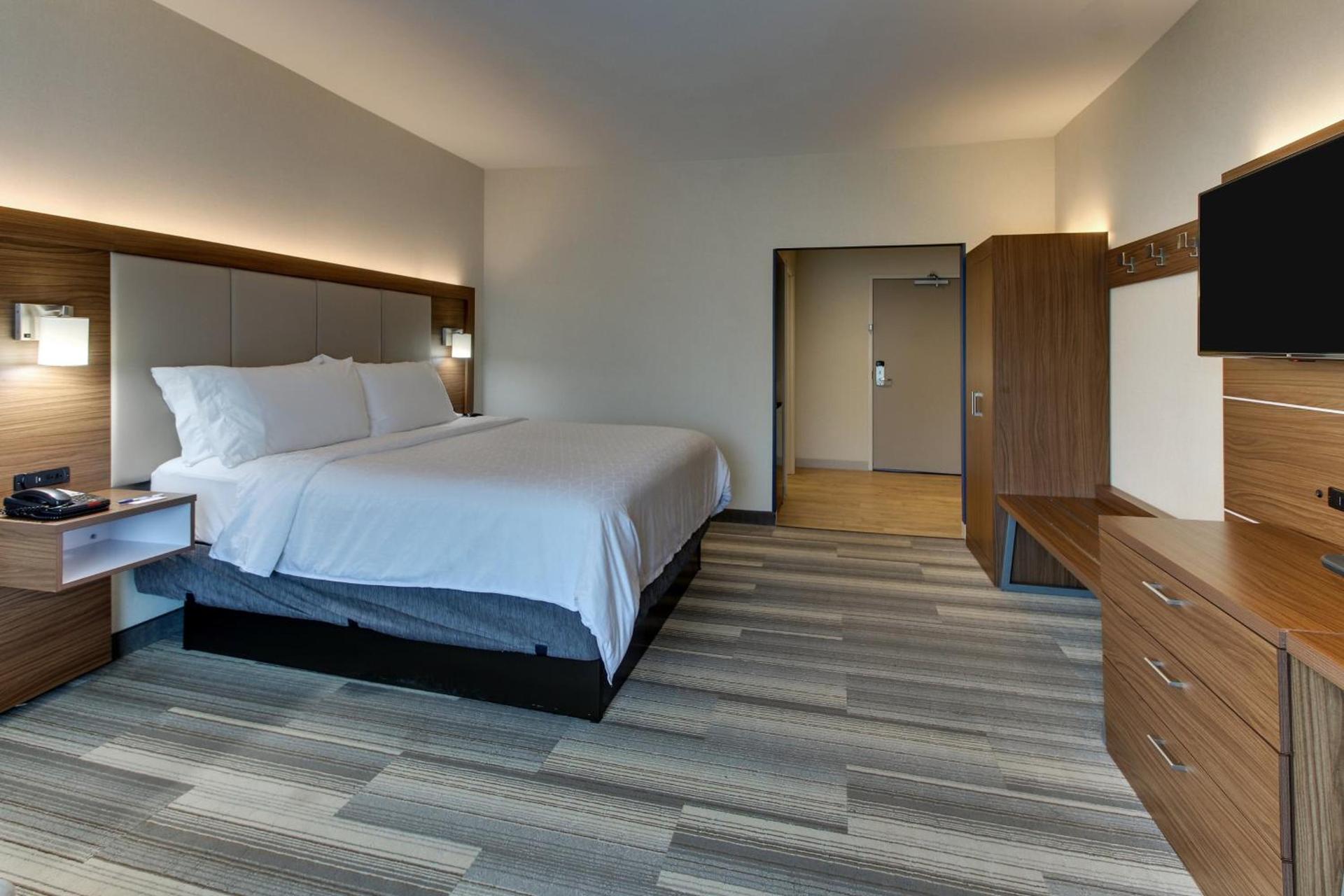 Holiday Inn Express & Suites Ithaca by IHG photo 7