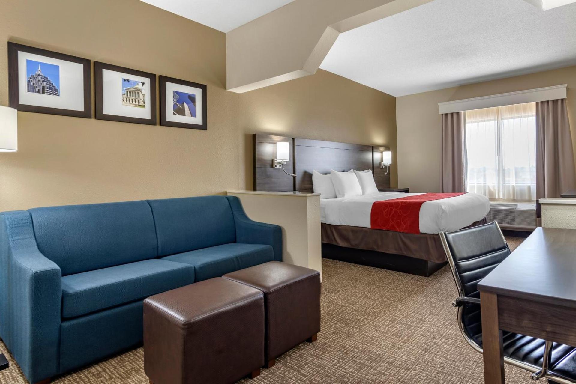 Comfort Suites near Robins Air Force Base photo 57