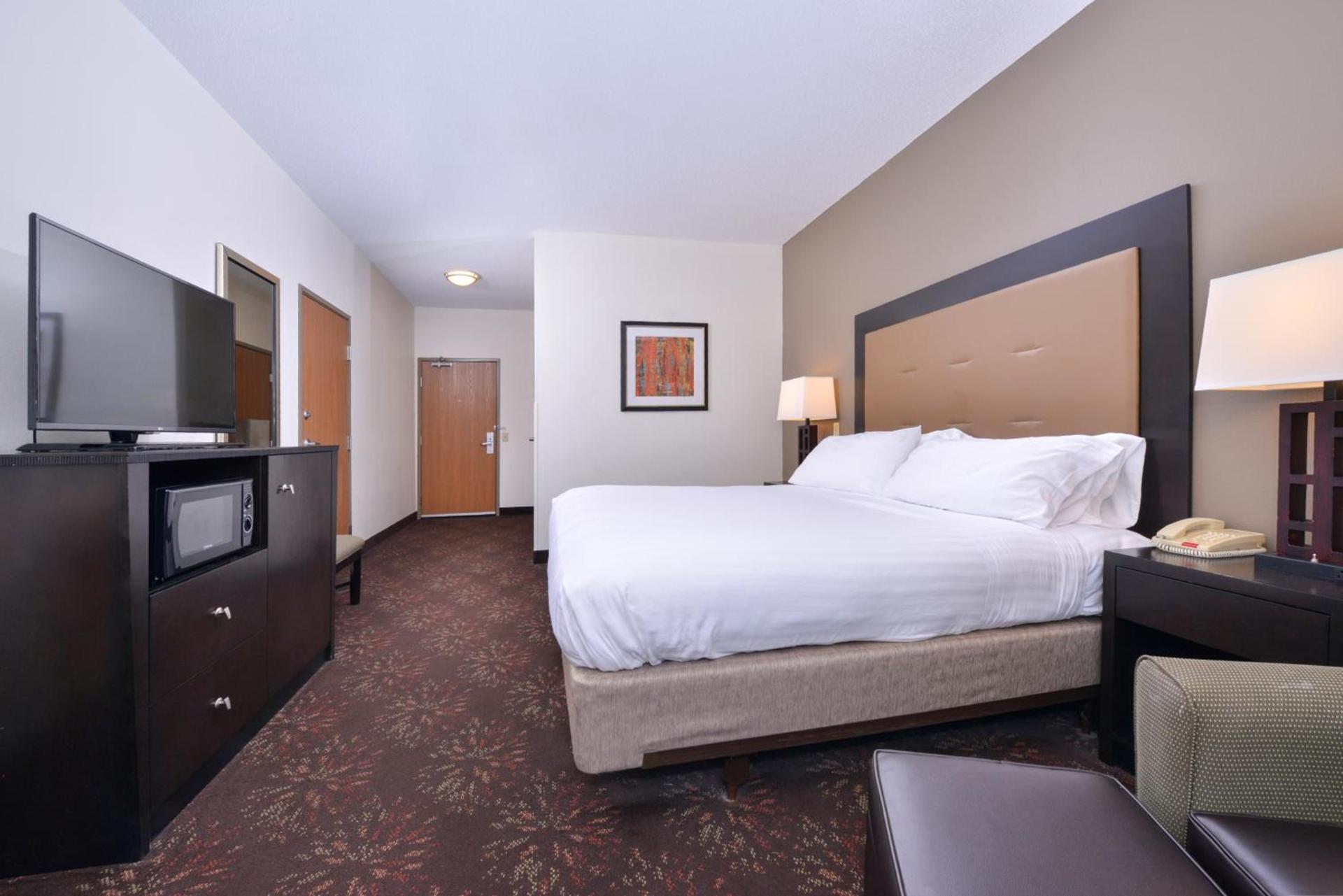 Holiday Inn Express Hotel & Suites Lancaster-Lititz by IHG photo 17