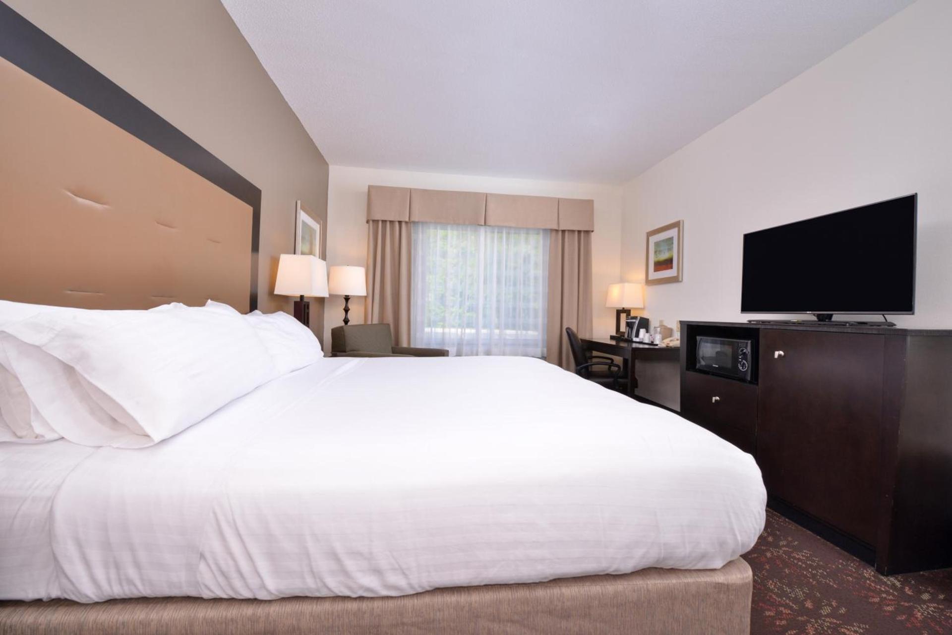 Holiday Inn Express Hotel & Suites Lancaster-Lititz by IHG photo 19