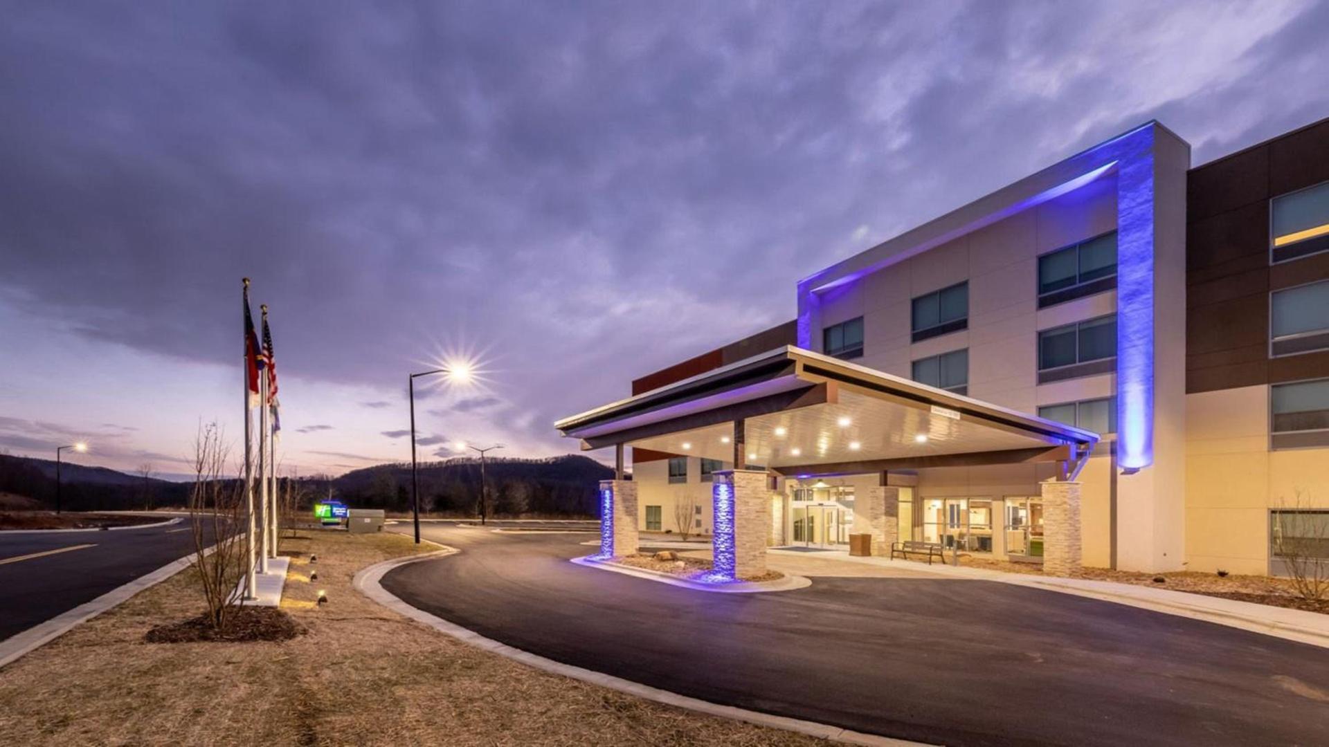 Holiday Inn Express & Suites - Marion by IHG — hotel in Marion
