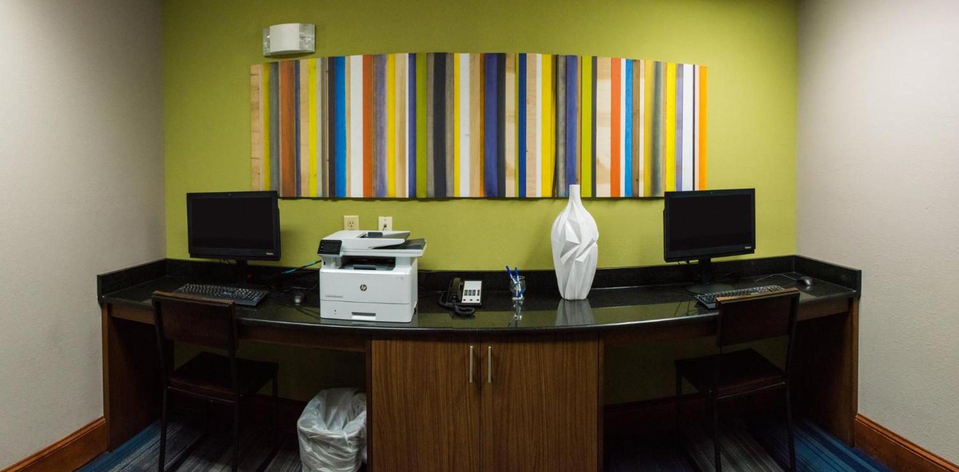 Holiday Inn Express Hotel & Suites Kinston by IHG photo 47