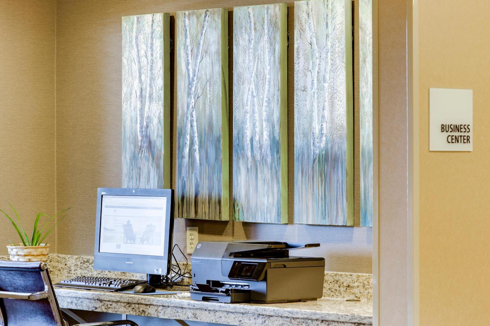 Holiday Inn Express & Suites Nevada by IHG photo 31