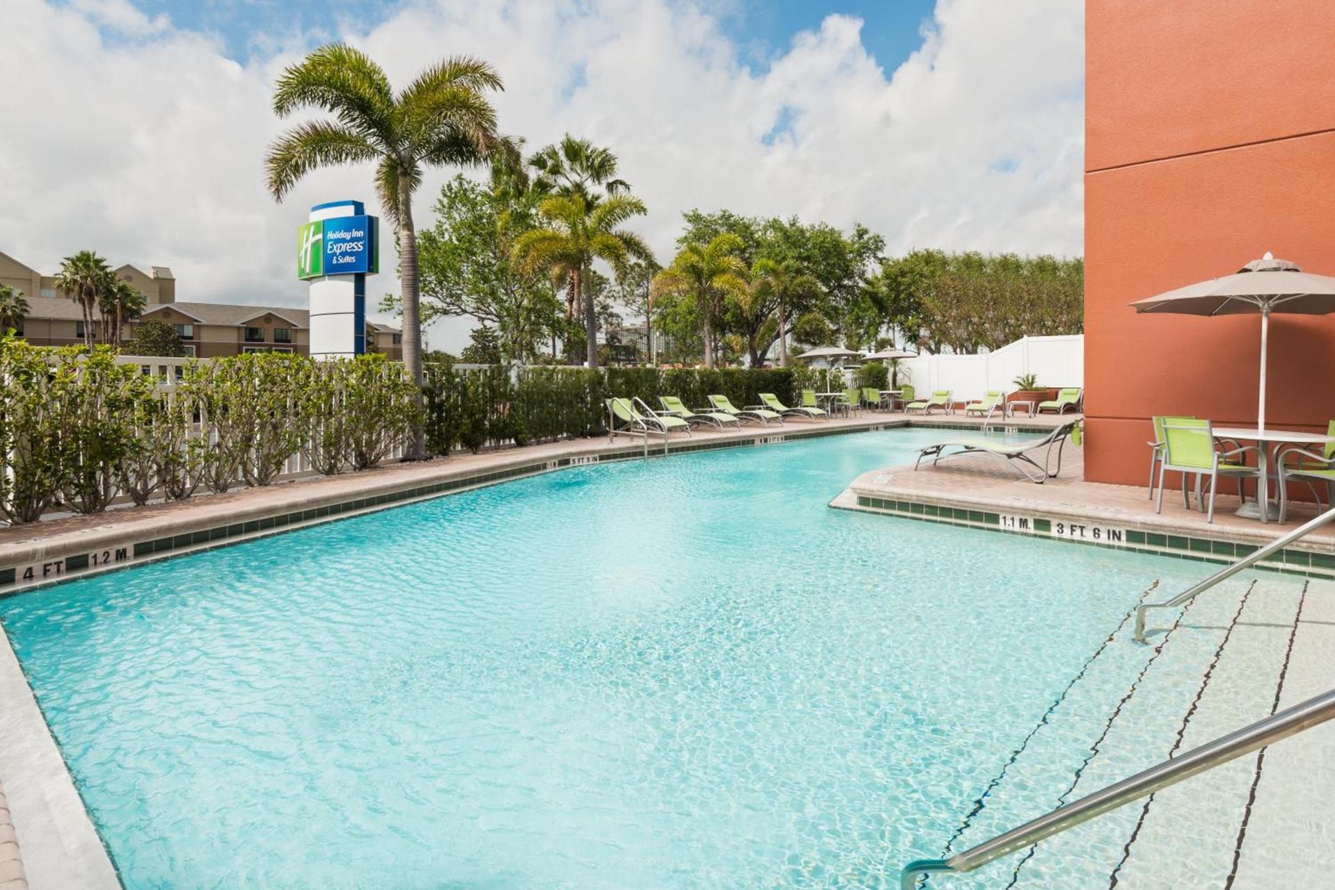 Holiday Inn Express & Suites - Nearest Universal Orlando by IHG photo 40