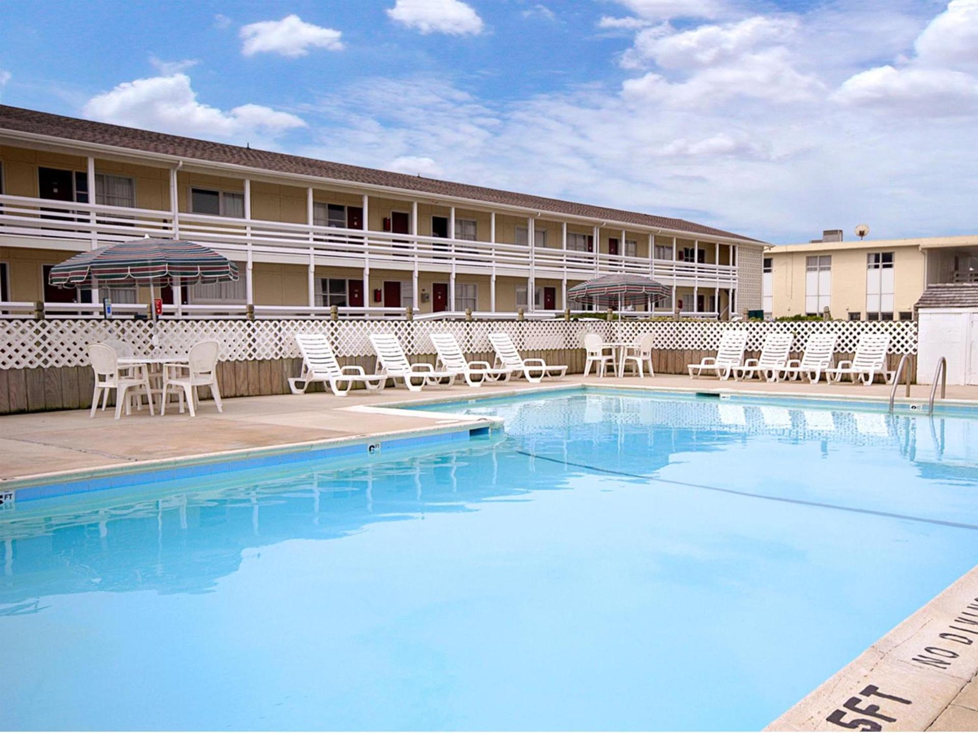 Mariner Inn And Suites photo 27