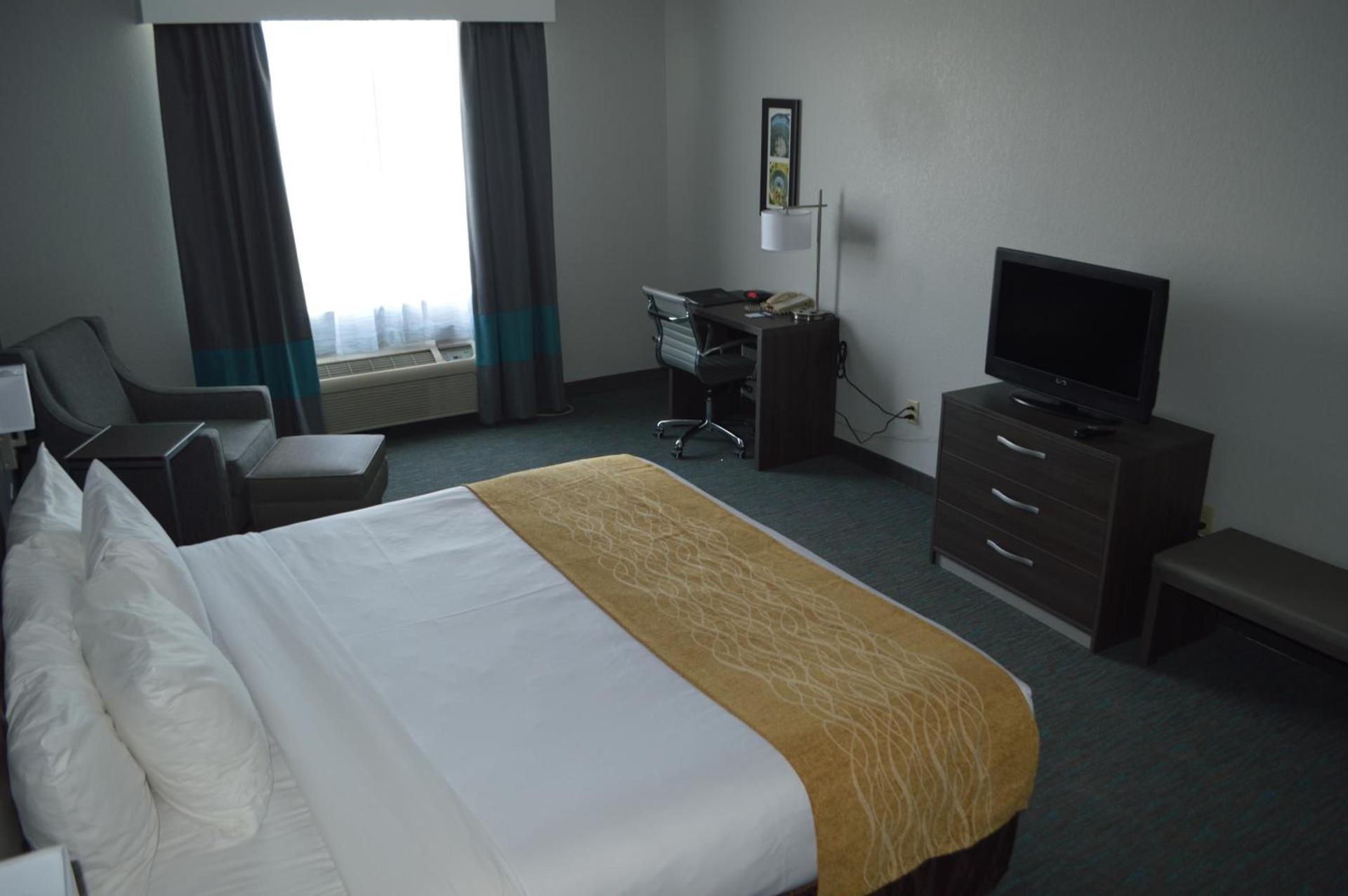 Spark by Hilton Selma photo 32