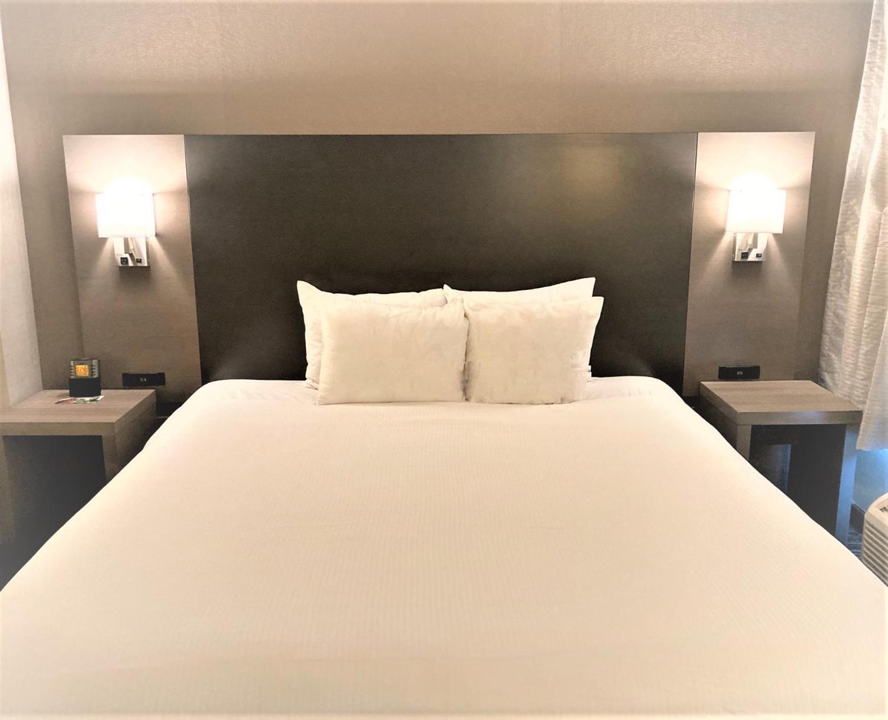 Wingate by Wyndham Erie photo 22