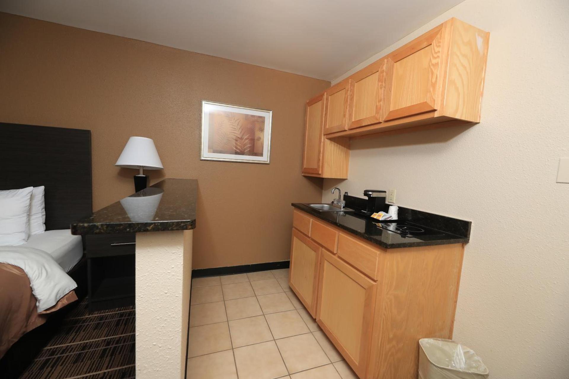 Quality Inn DFW Airport North photo 46