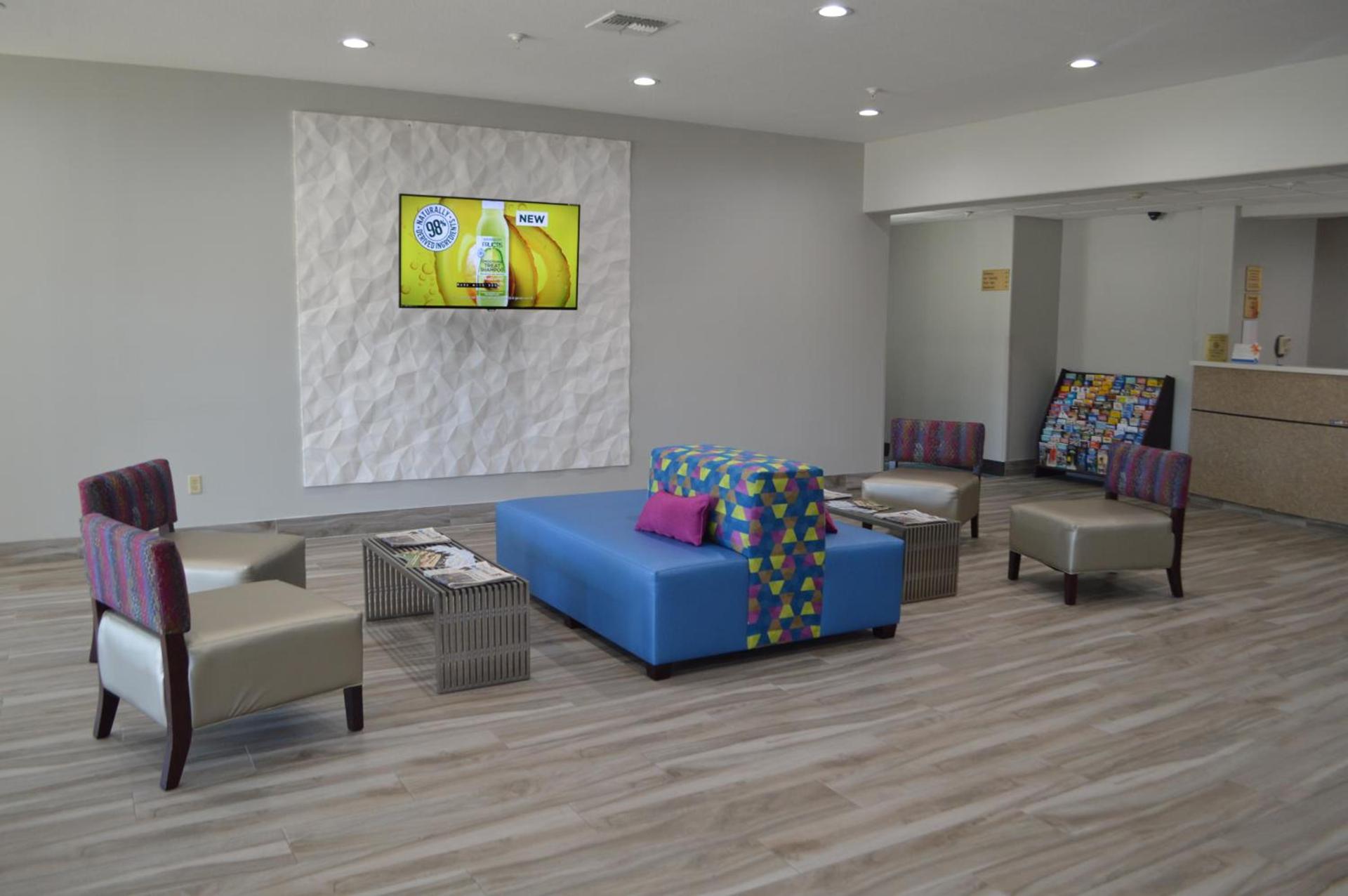 Spark by Hilton Selma photo 47