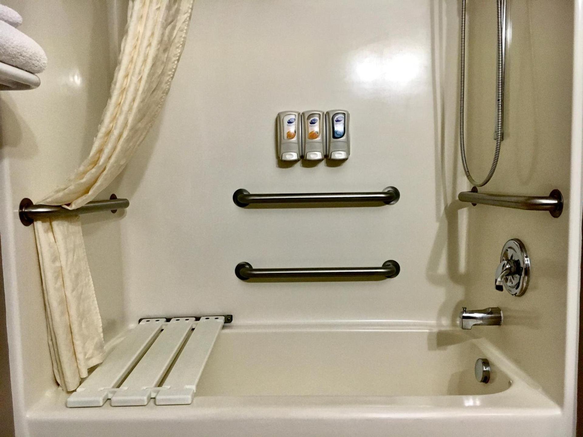 Best Western Wheatland Inn photo 37