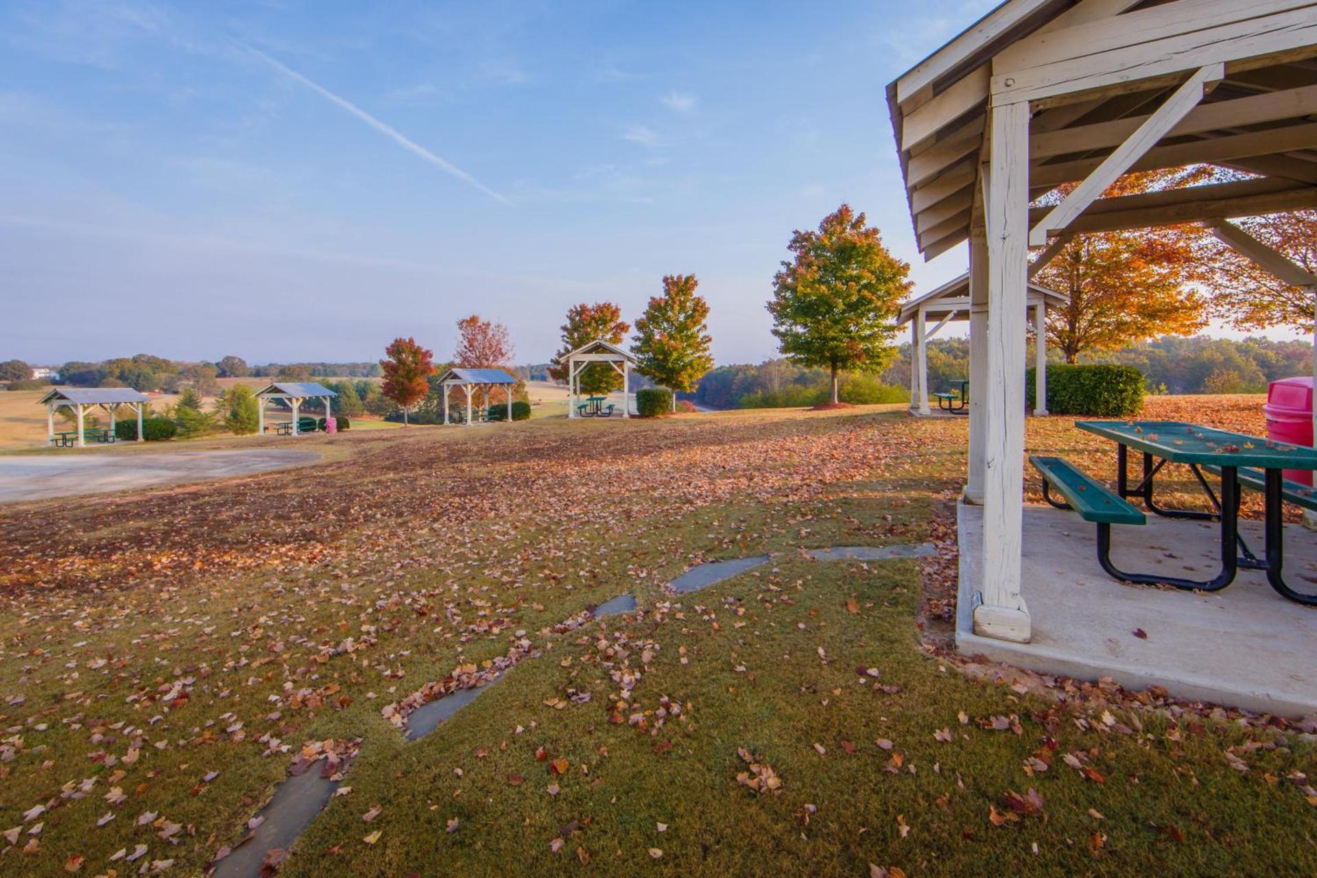 Holiday Inn Club Vacations Apple Mountain Resort at Clarkesville photo 45