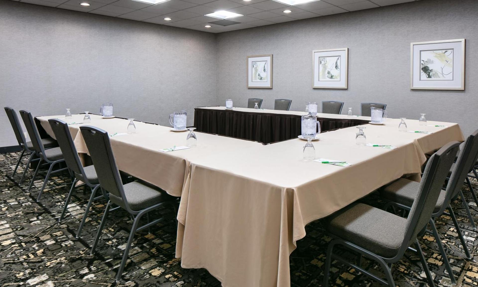 Holiday Inn Hotel & Suites Des Moines-Northwest by IHG photo 48