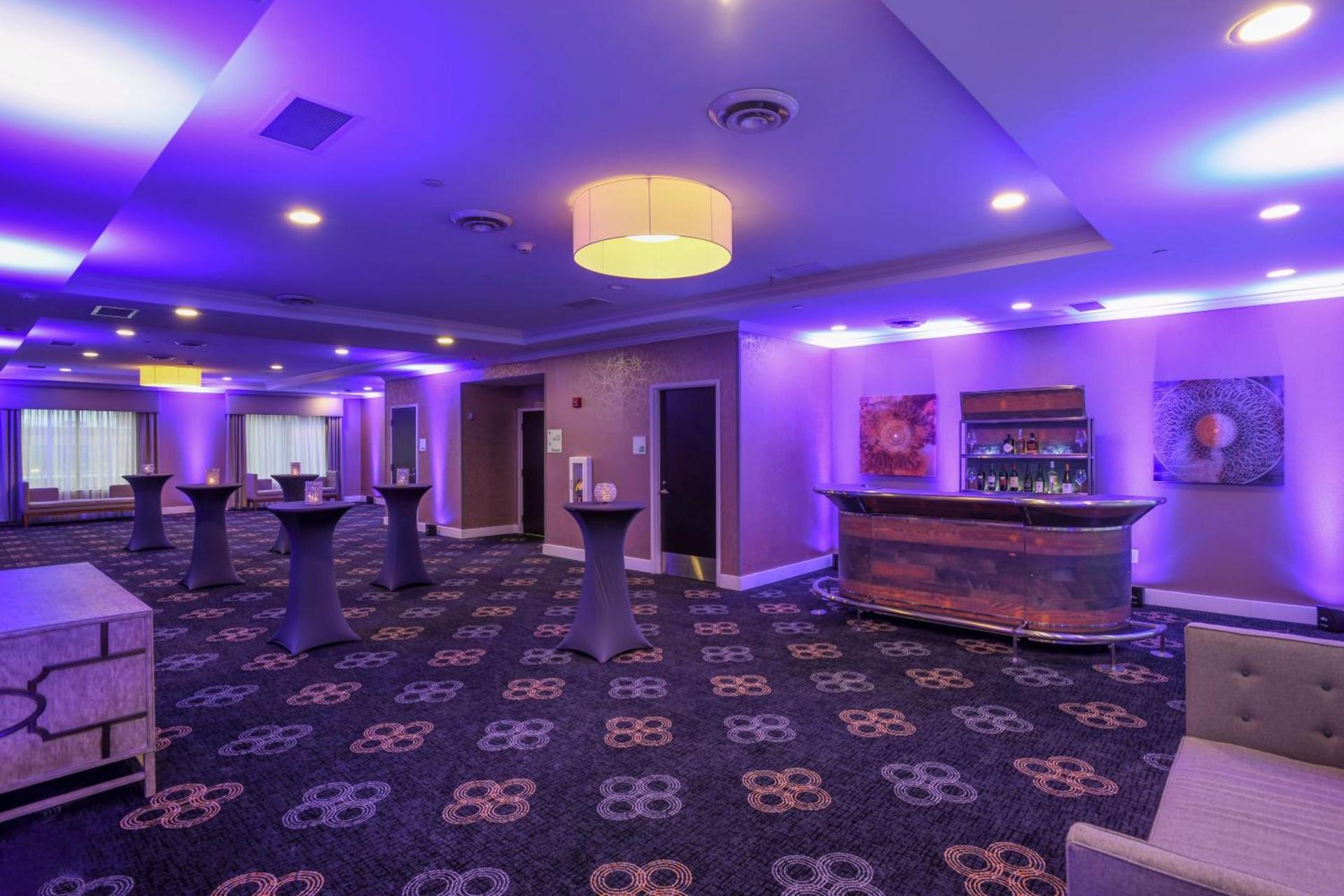 Voco The Clair Cincinnati Downtown by IHG photo 36
