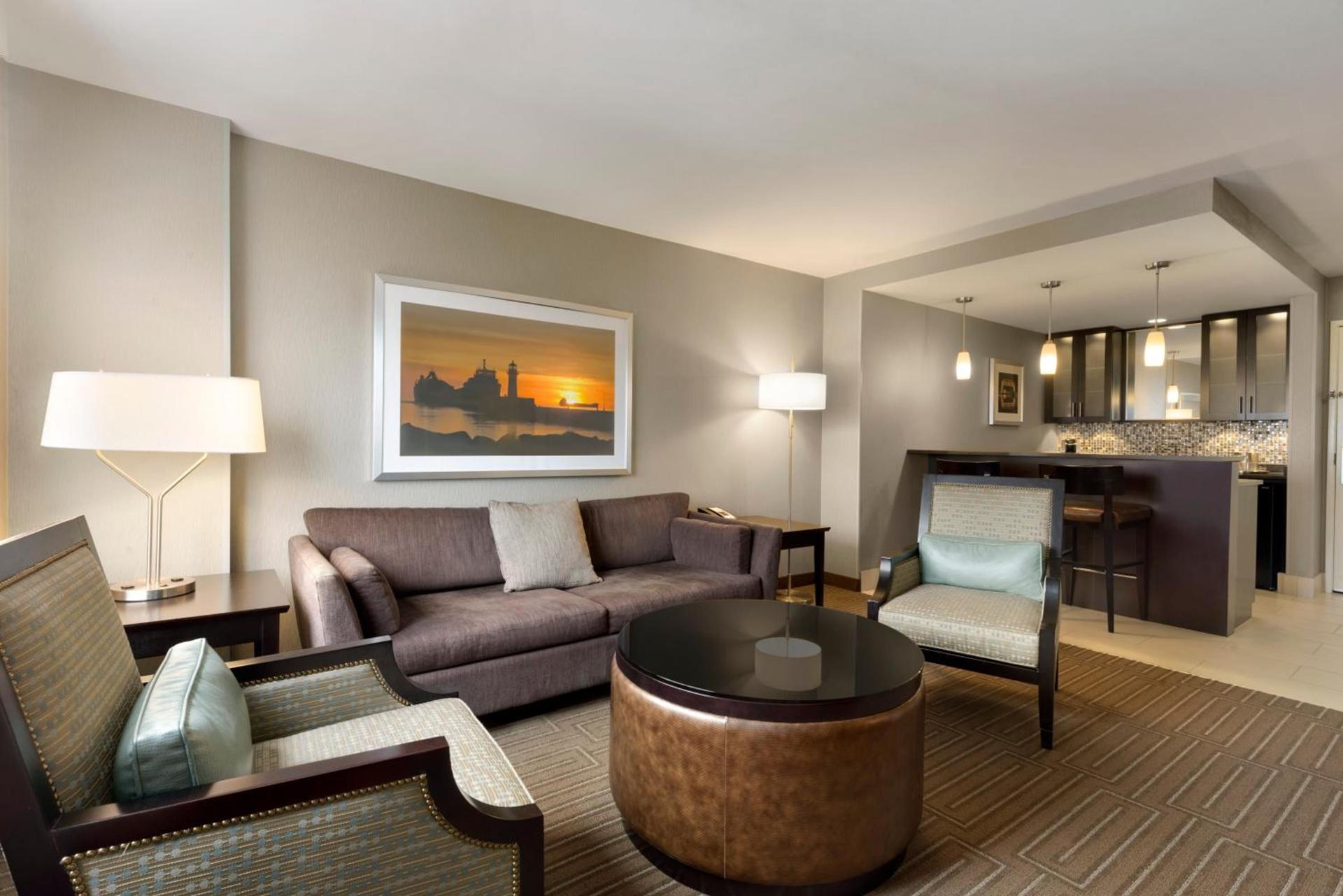 Holiday Inn & Suites Duluth-Downtown by IHG photo 29