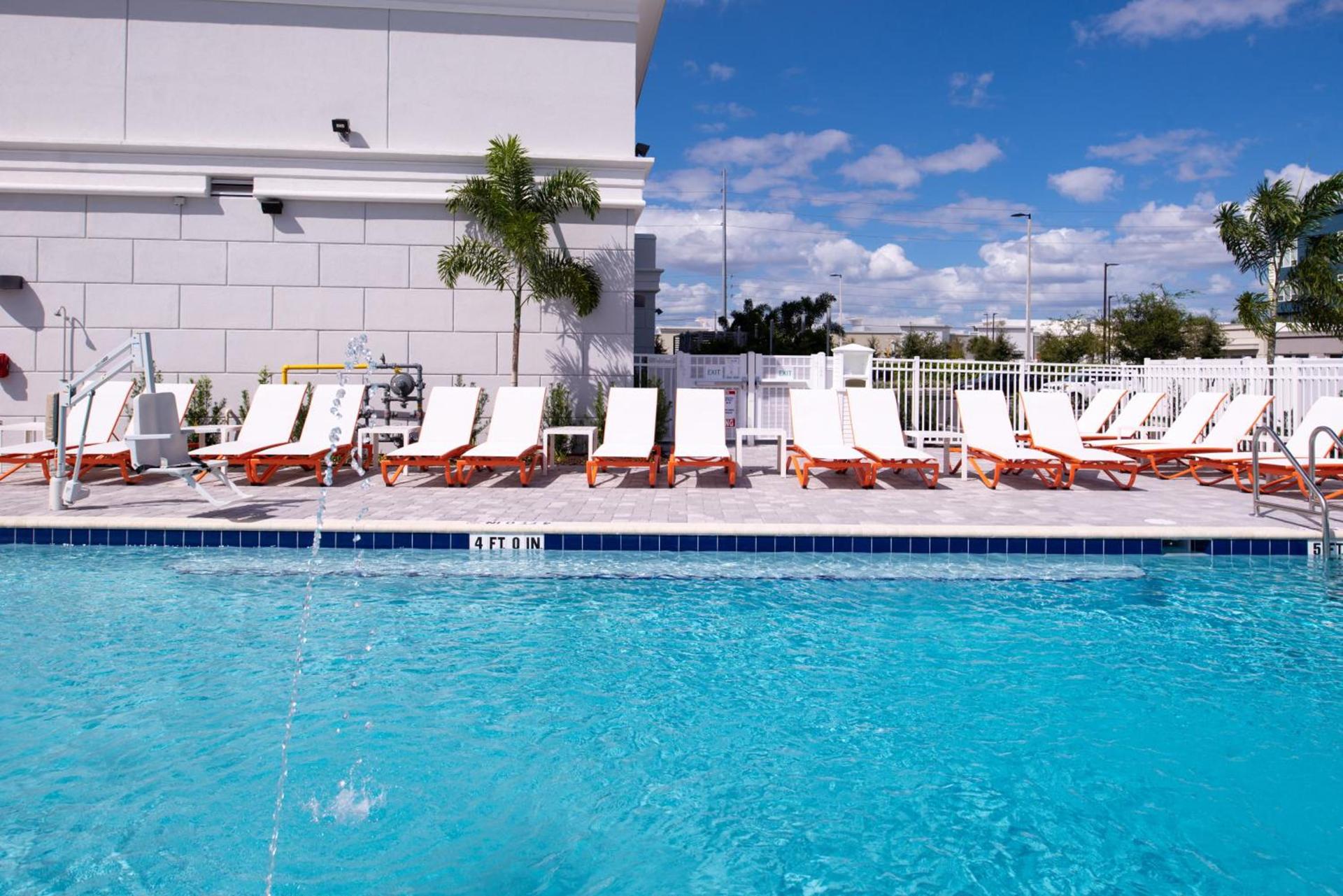 Holiday Inn & Suites Orlando - I-Drive - Theme Parks by IHG photo 67