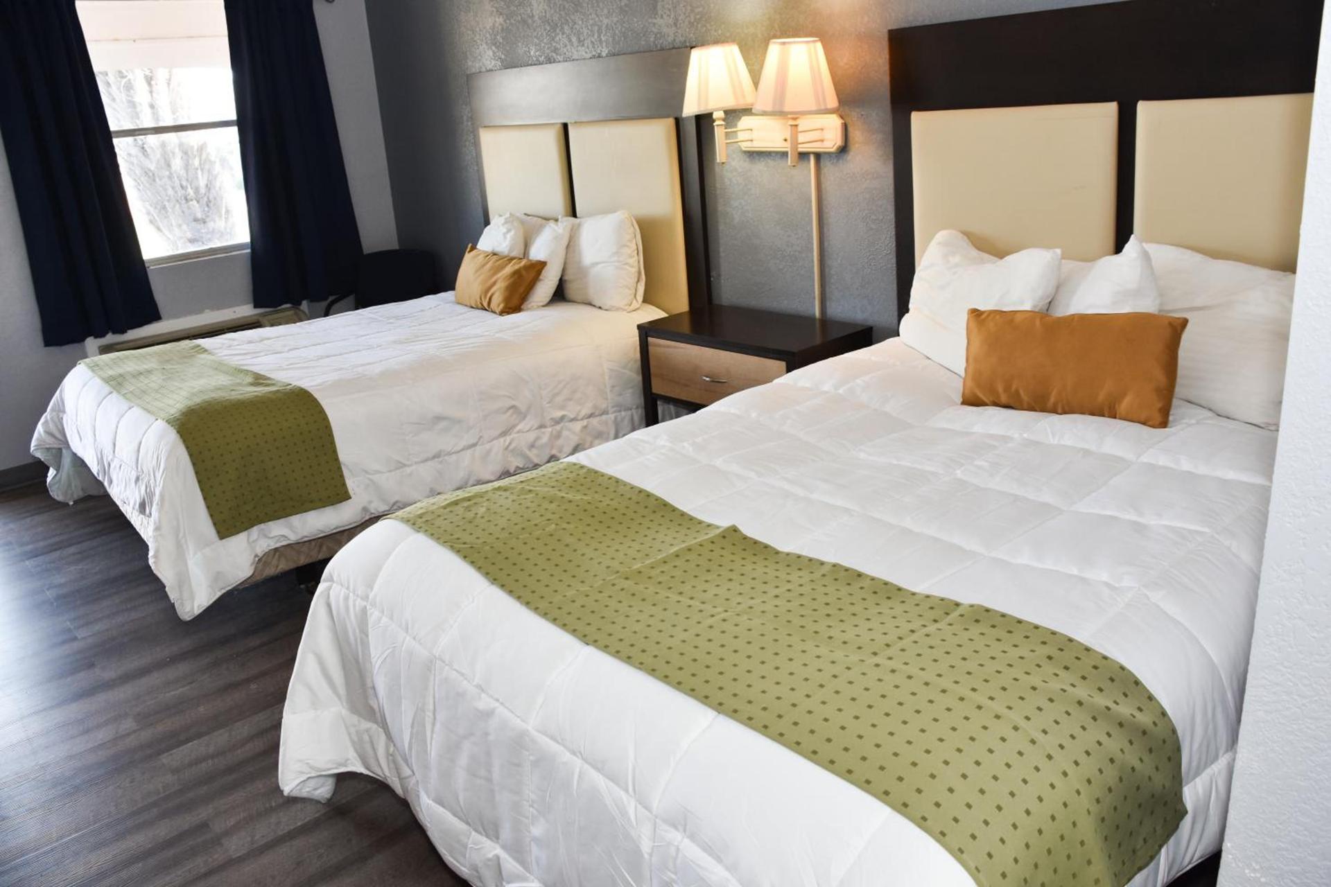 Lake Marion Inn photo 19