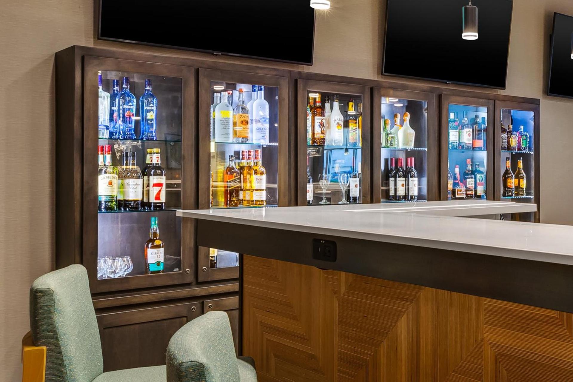 Holiday Inn & Suites - Toledo Southwest - Perrysburg by IHG photo 37