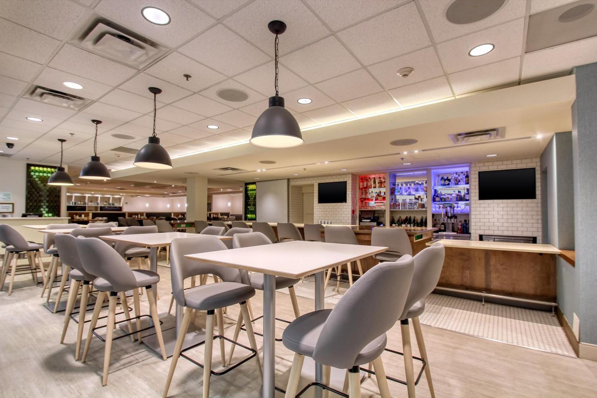 Holiday Inn & Suites Atlanta Airport North by IHG photo 31
