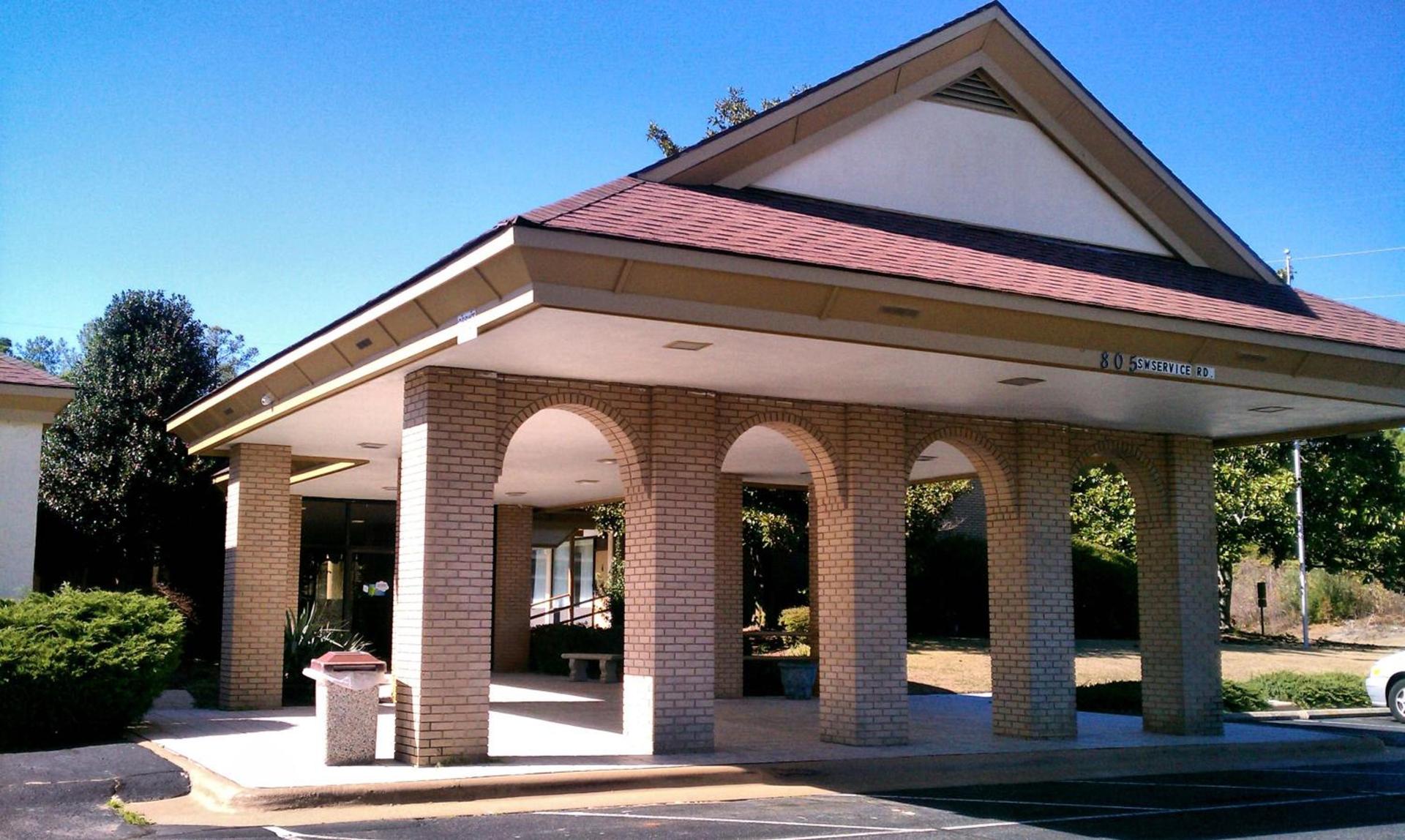 Clarion Inn Southern Pines - Pinehurst photo 13