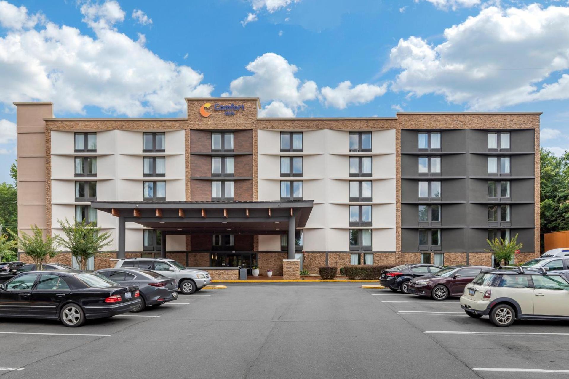 Comfort Inn Charlotte Airport Uptown photo 39