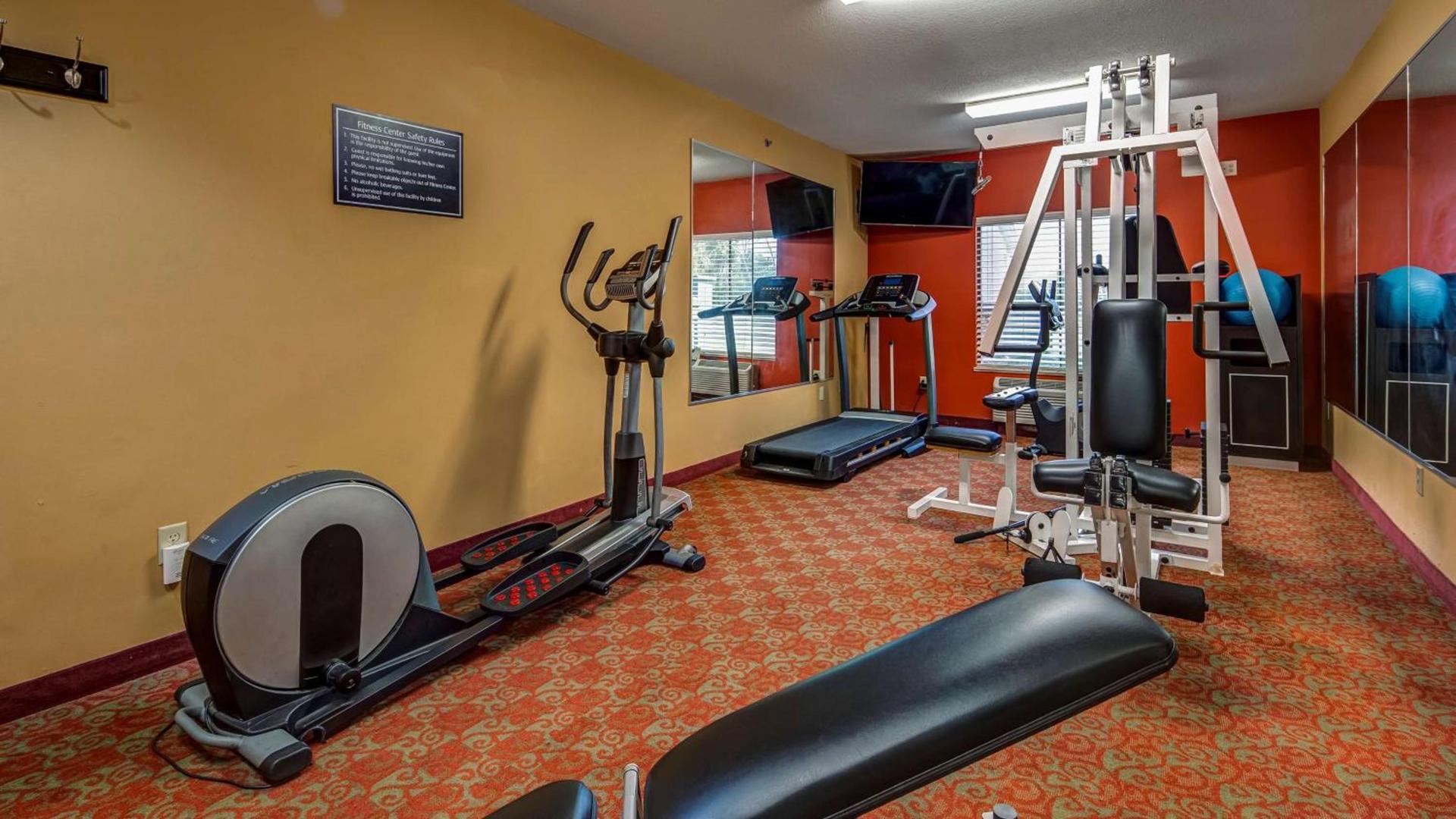SureStay Plus Hotel by Best Western Alvin photo 27