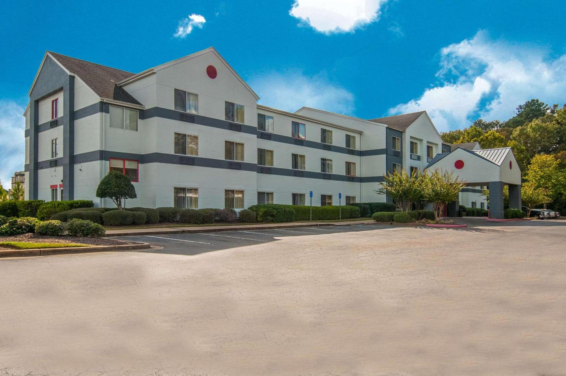 Quality Inn & Suites photo 2