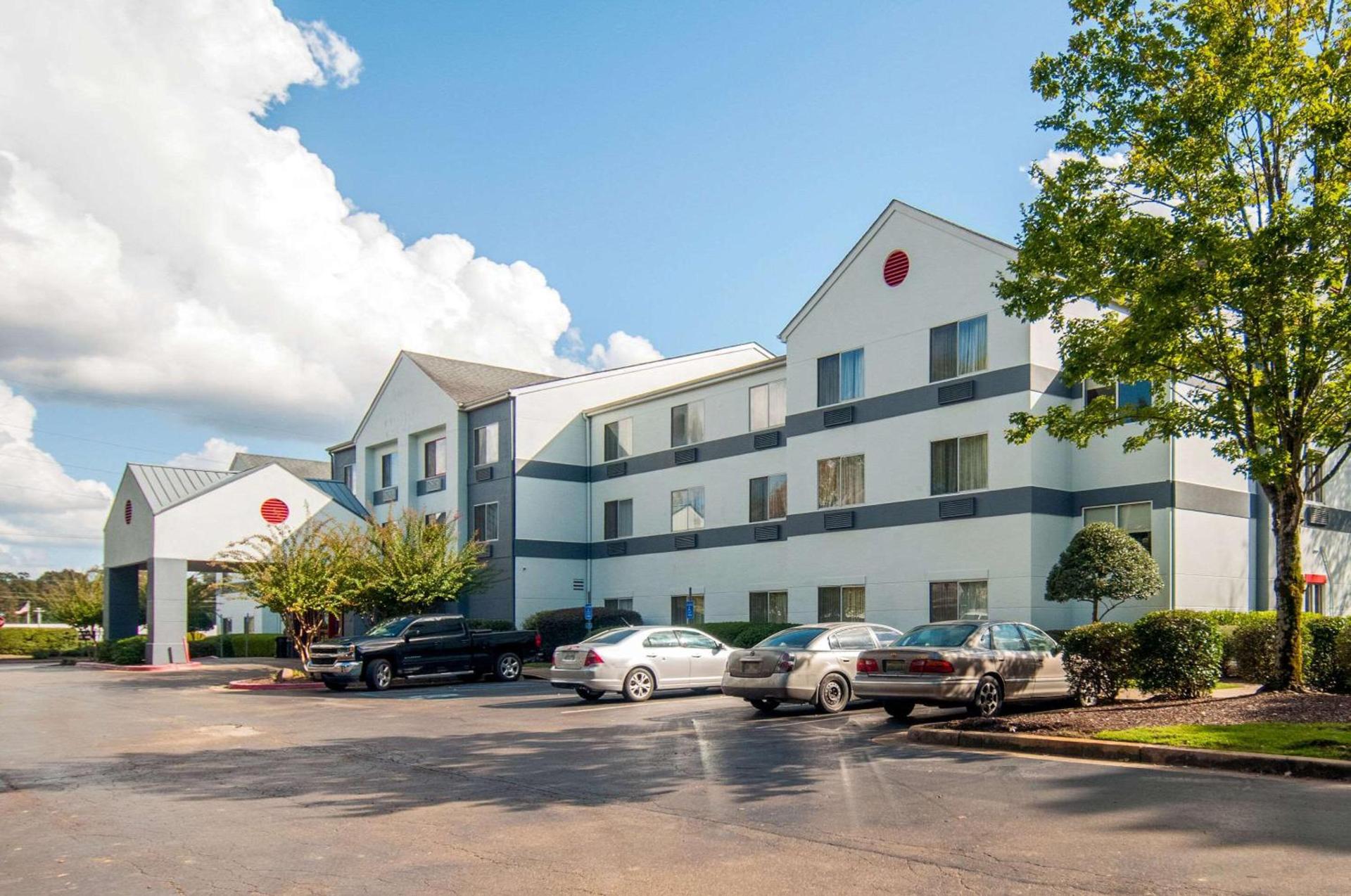 Quality Inn & Suites photo 3