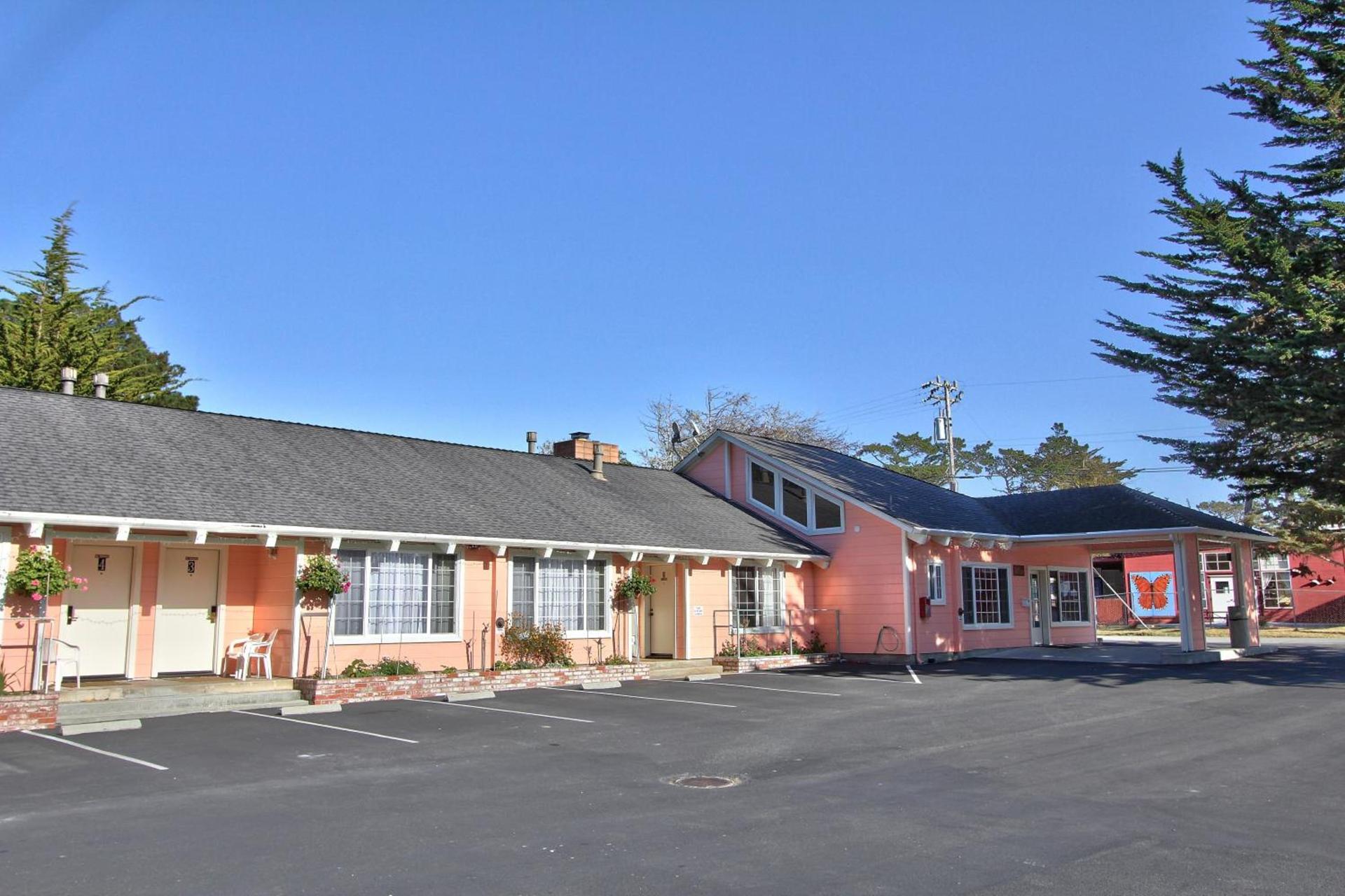 Butterfly Grove Inn photo 7