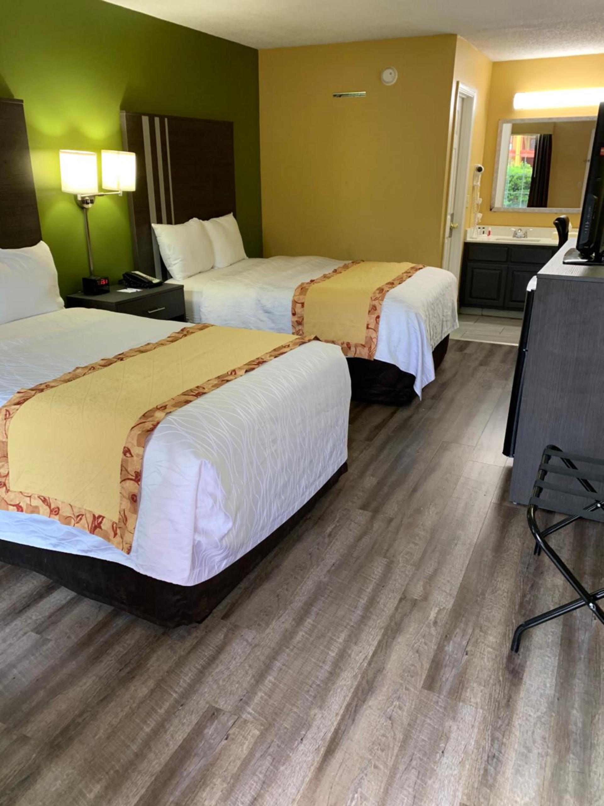 Baymont by Wyndham Selma photo 24