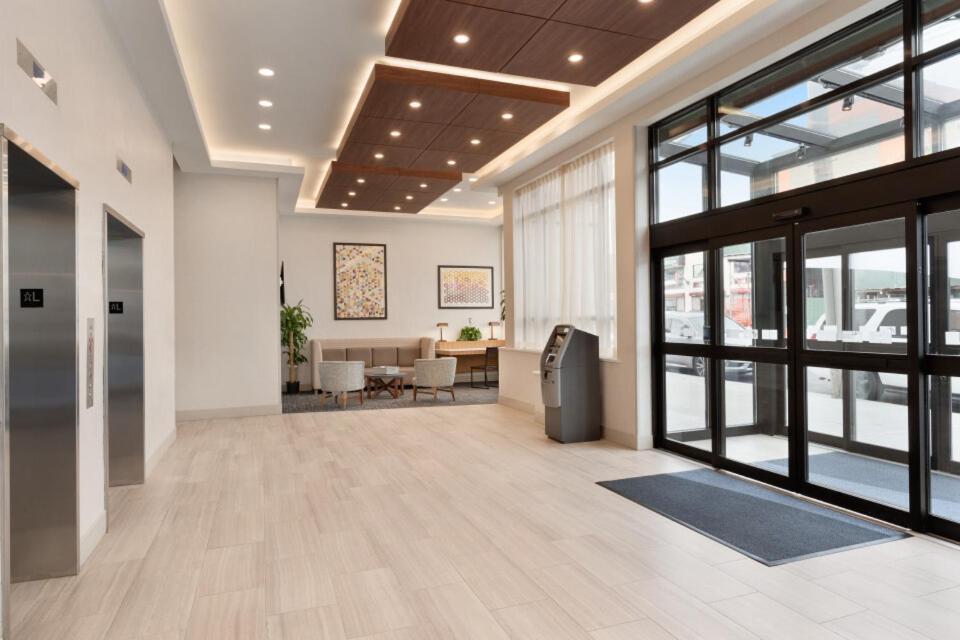 Holiday Inn Express - Jamaica - JFK AirTrain - NYC by IHG photo 4