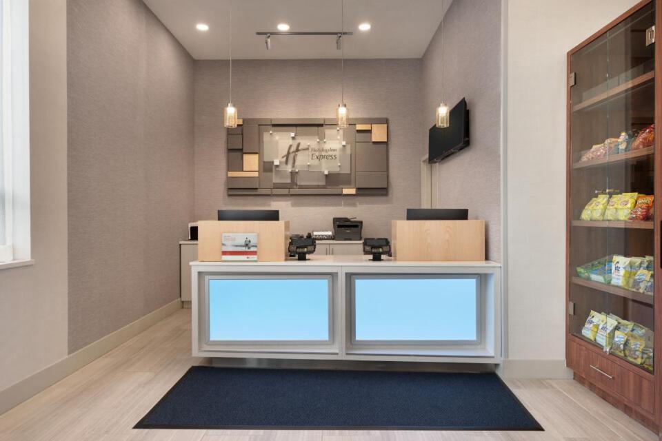 Holiday Inn Express - Jamaica - JFK AirTrain - NYC by IHG photo 5