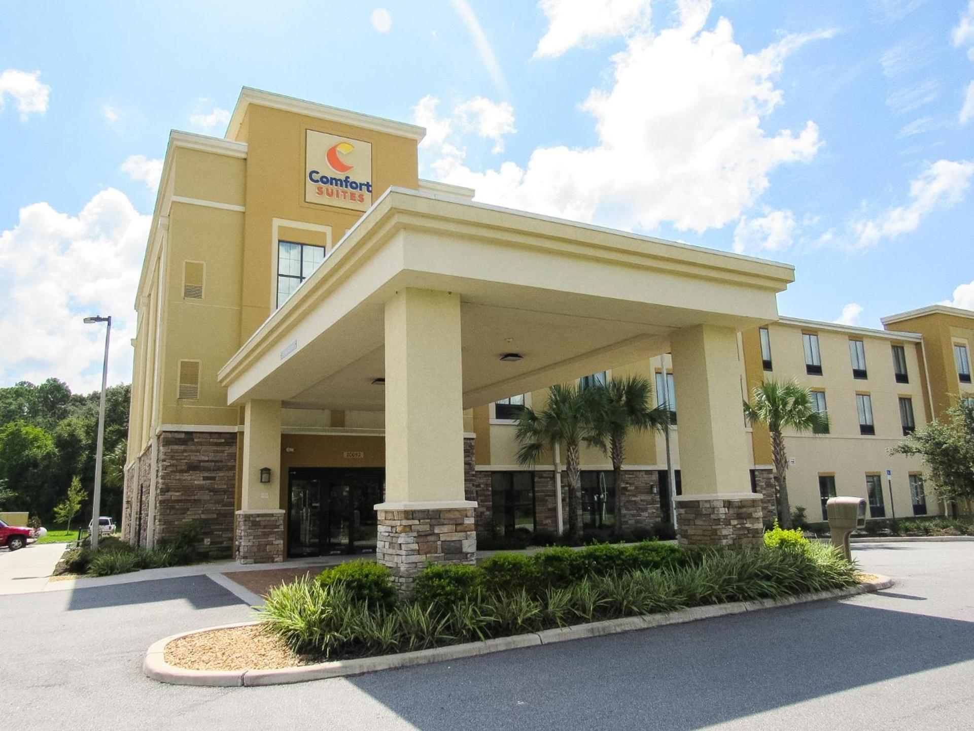 Comfort Suites Dunnellon near Rainbow Springs photo 32