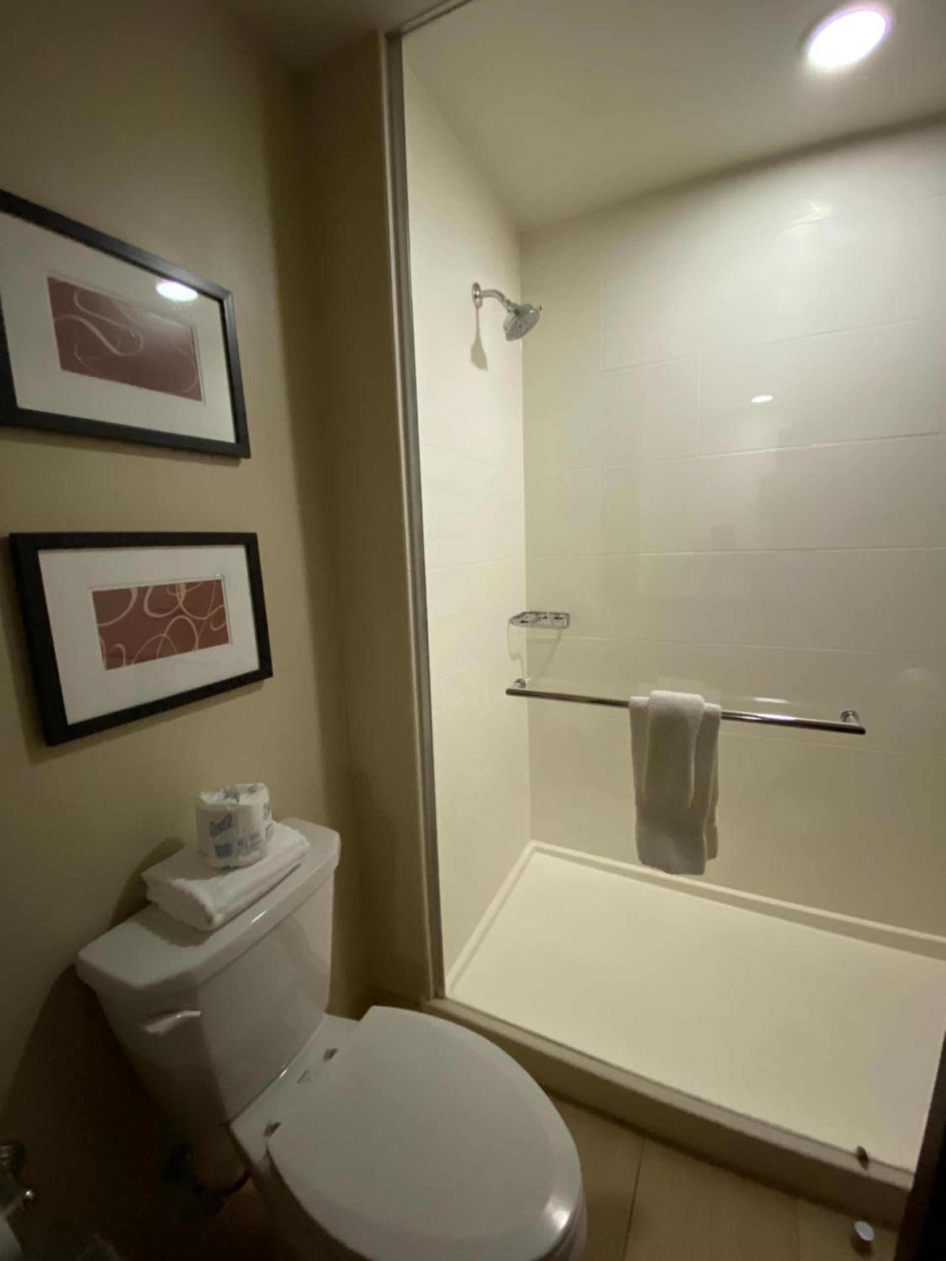Comfort Suites Manheim - Lancaster photo 43