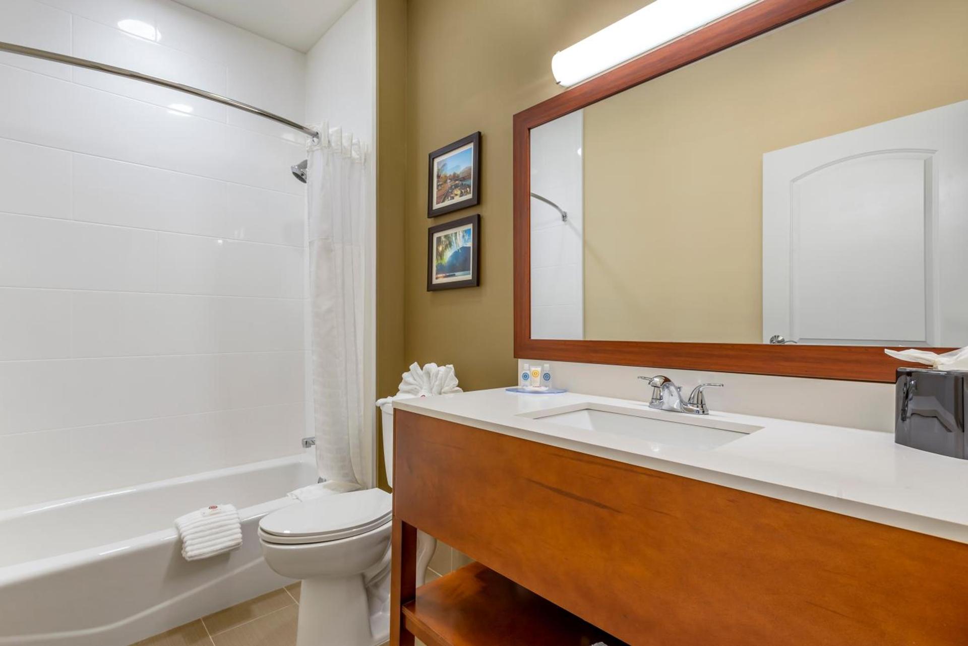 Comfort Inn Brewster photo 17