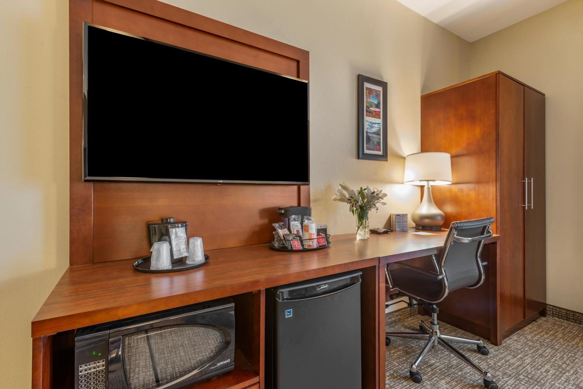 Comfort Inn Brewster photo 16