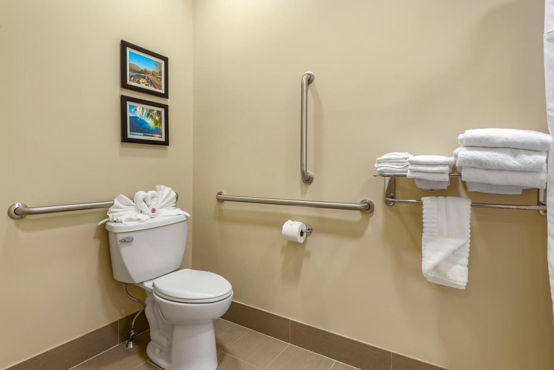 Comfort Inn Brewster photo 10