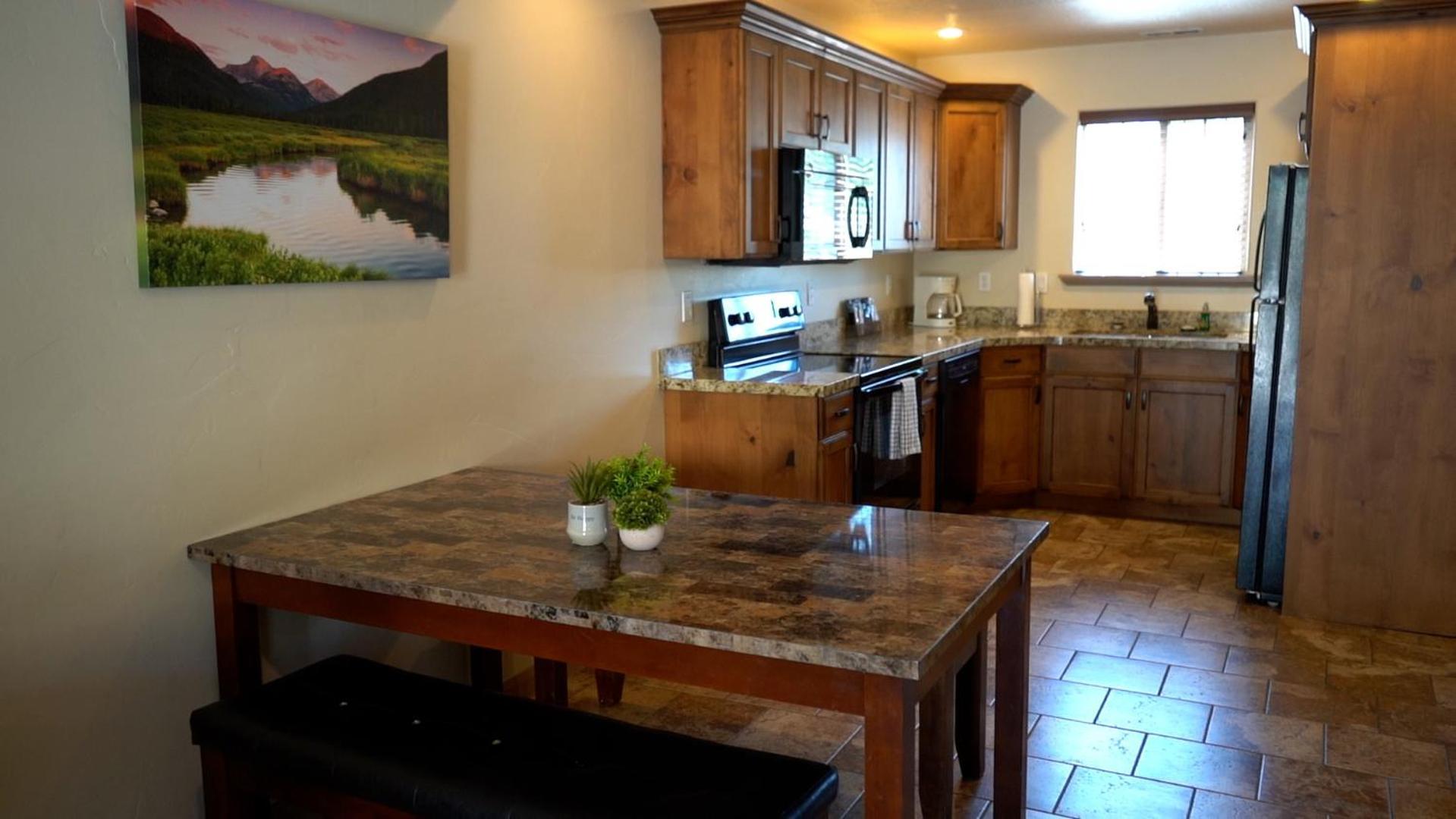 Duchesne Suites photo 19