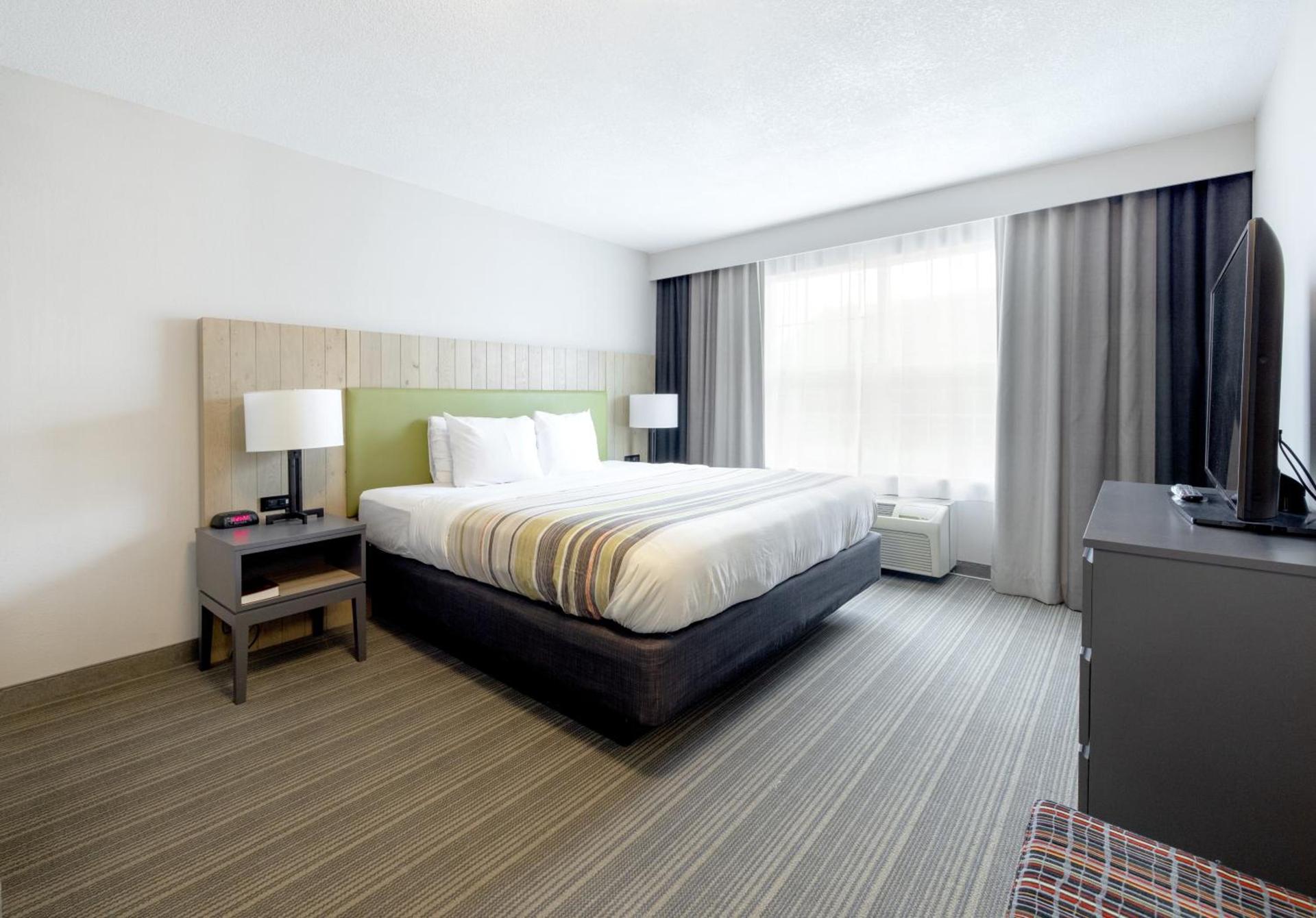 Country Inn & Suites by Radisson, Tinley Park, IL photo 69