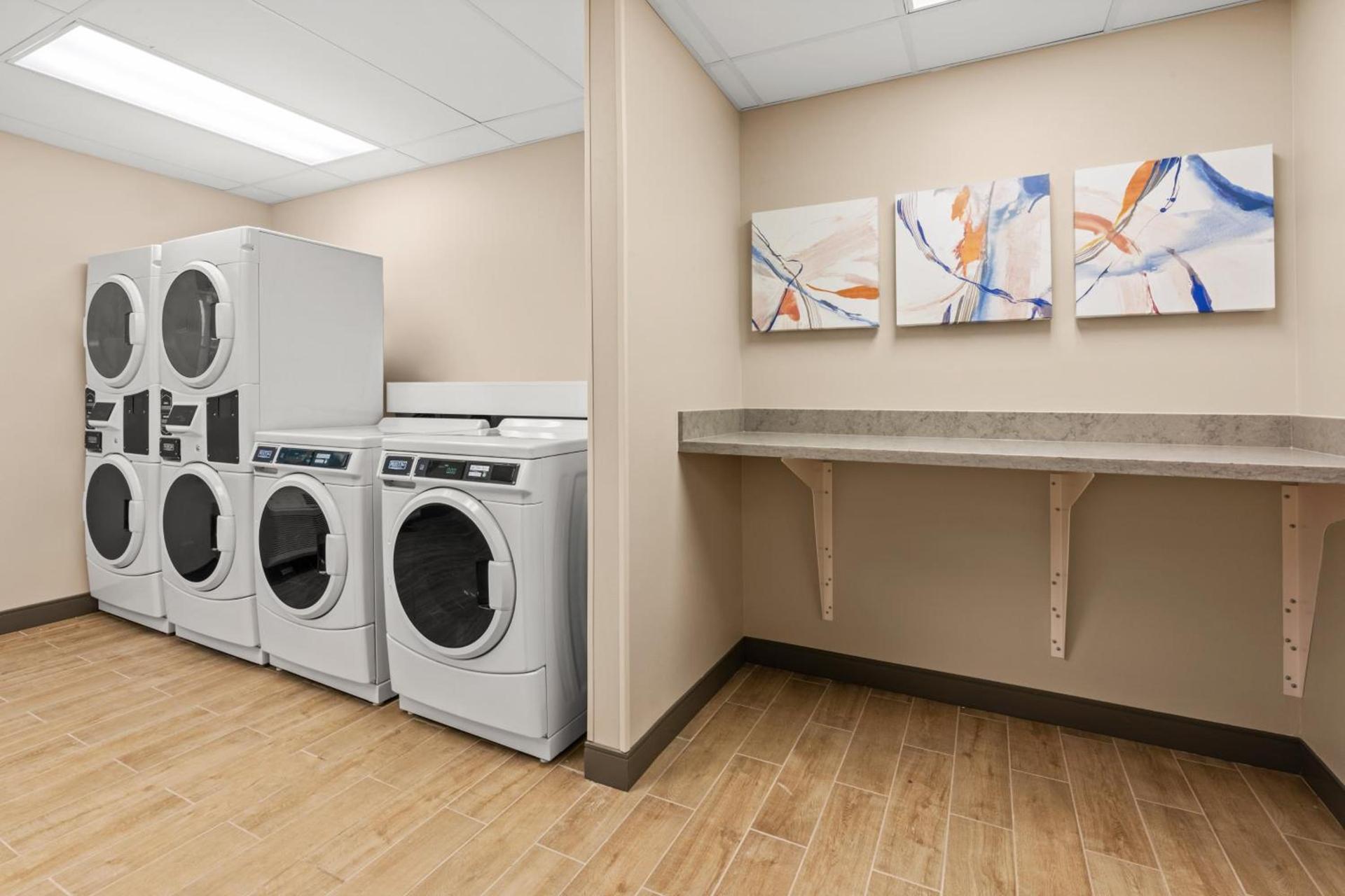 Candlewood Suites Sumner Puyallup Area by IHG photo 5
