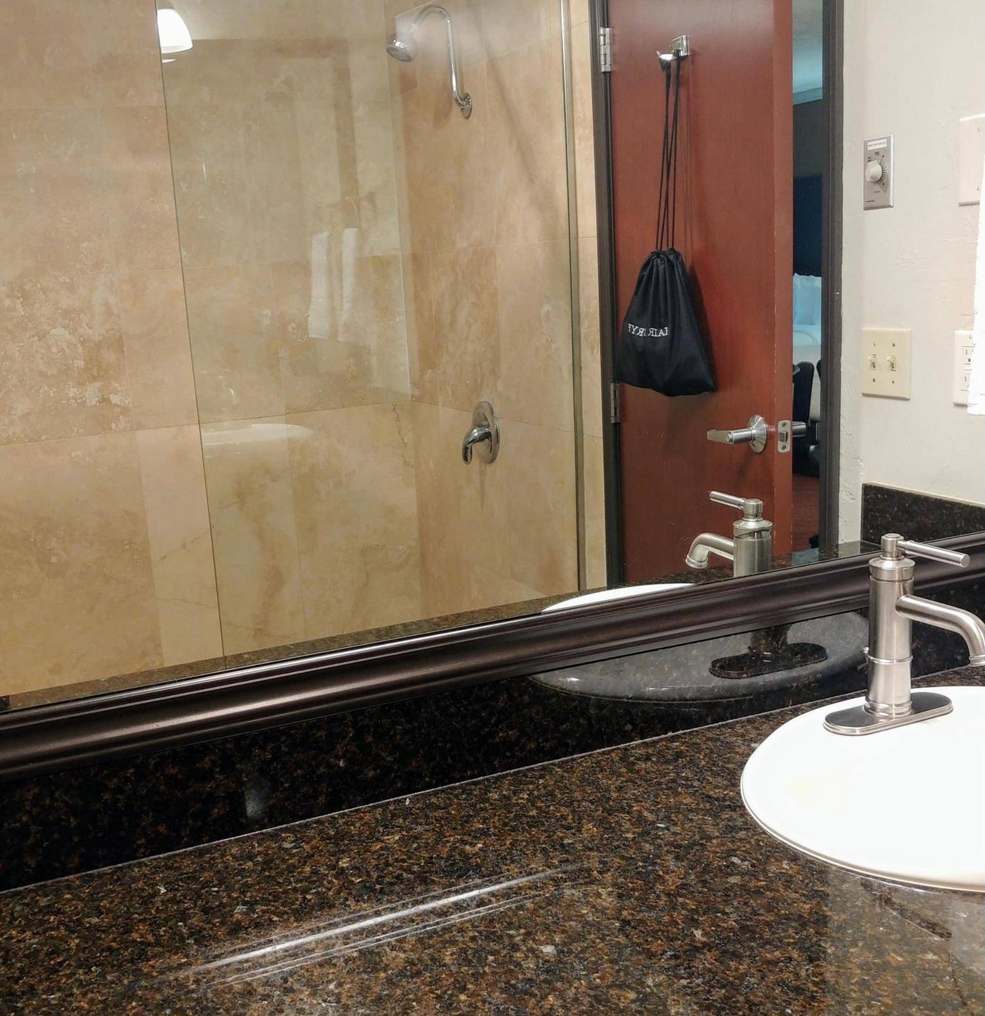 Best Western Plus Parkway Inn photo 50