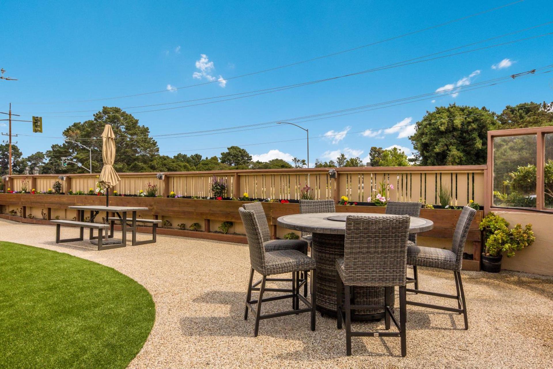 Carmel Hill Lodge photo 23