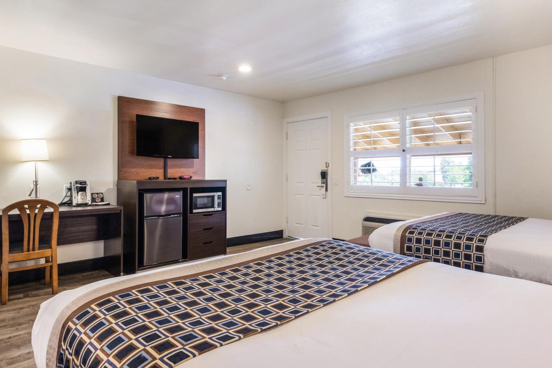 Carmel Hill Lodge photo 16