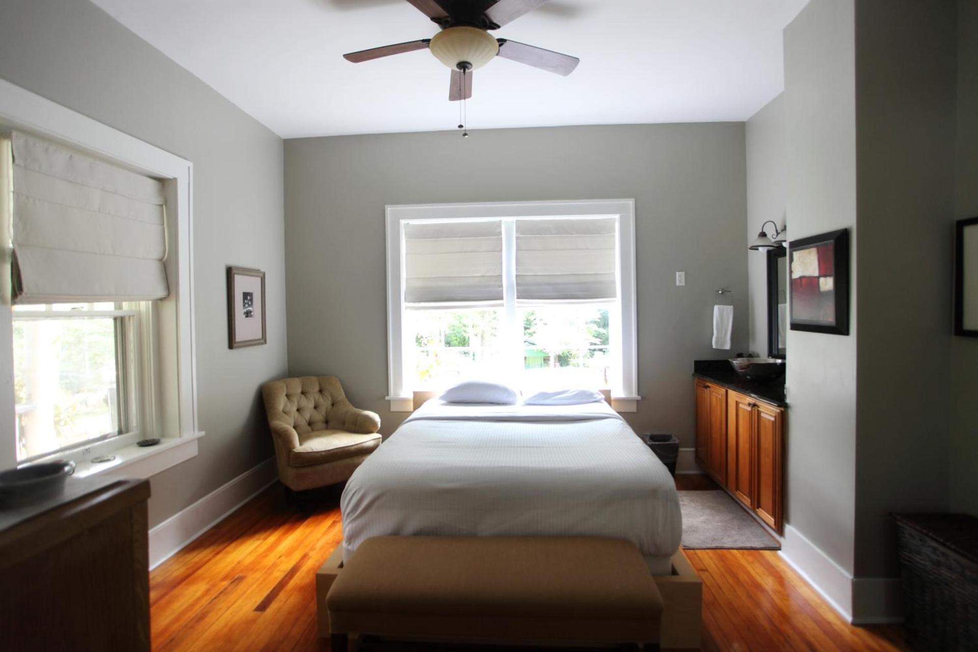The Pines Cottages photo 12