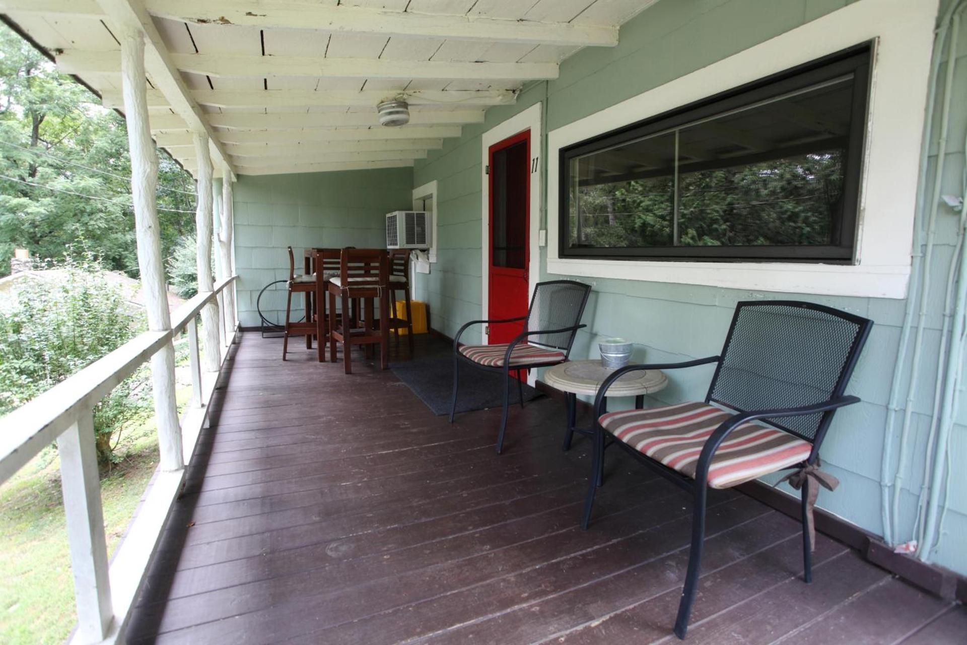 The Pines Cottages photo 54